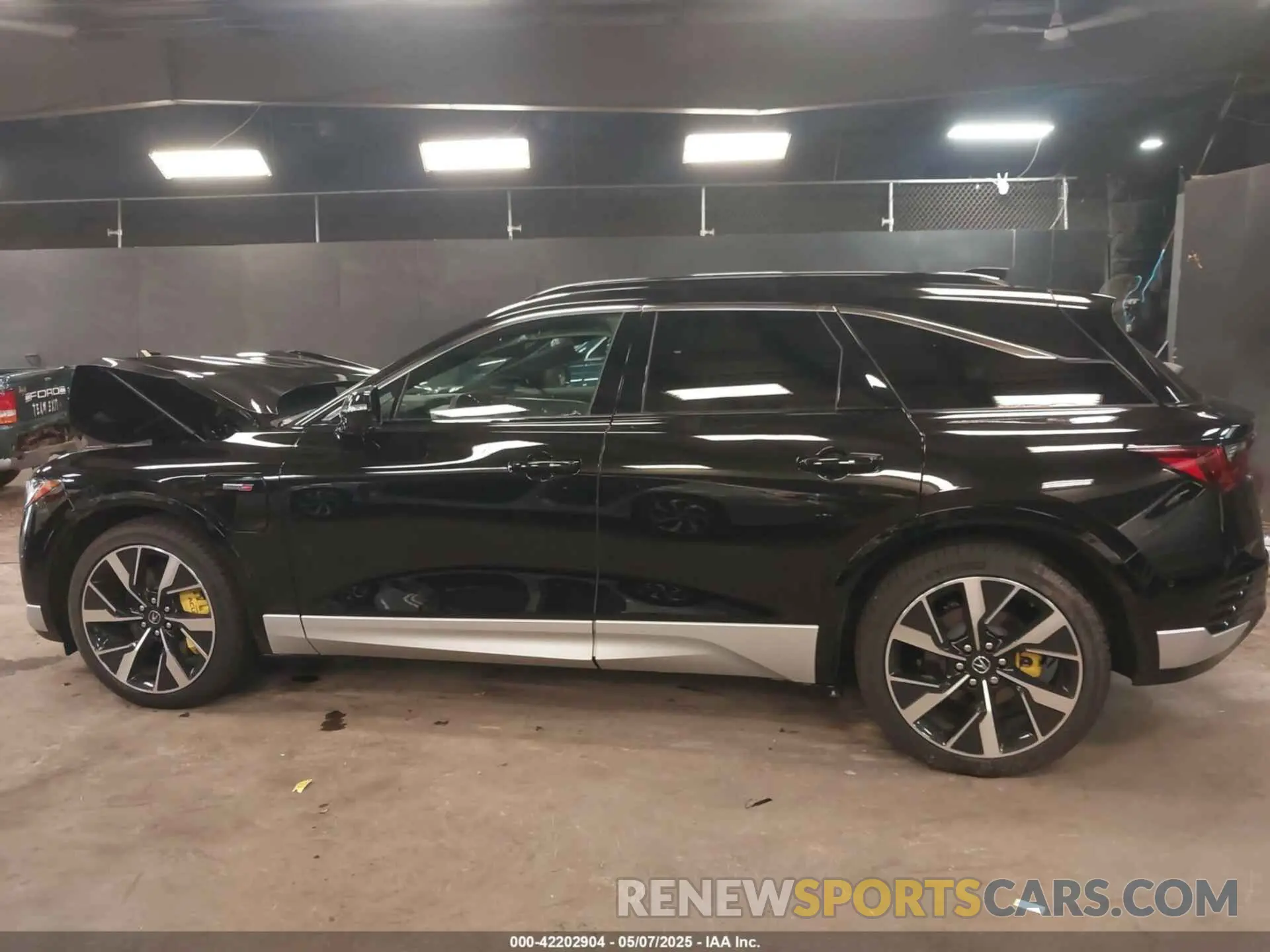 14 Photograph of a damaged car 4W5XHPRL5RZ513611 ACURA ZDX 2024