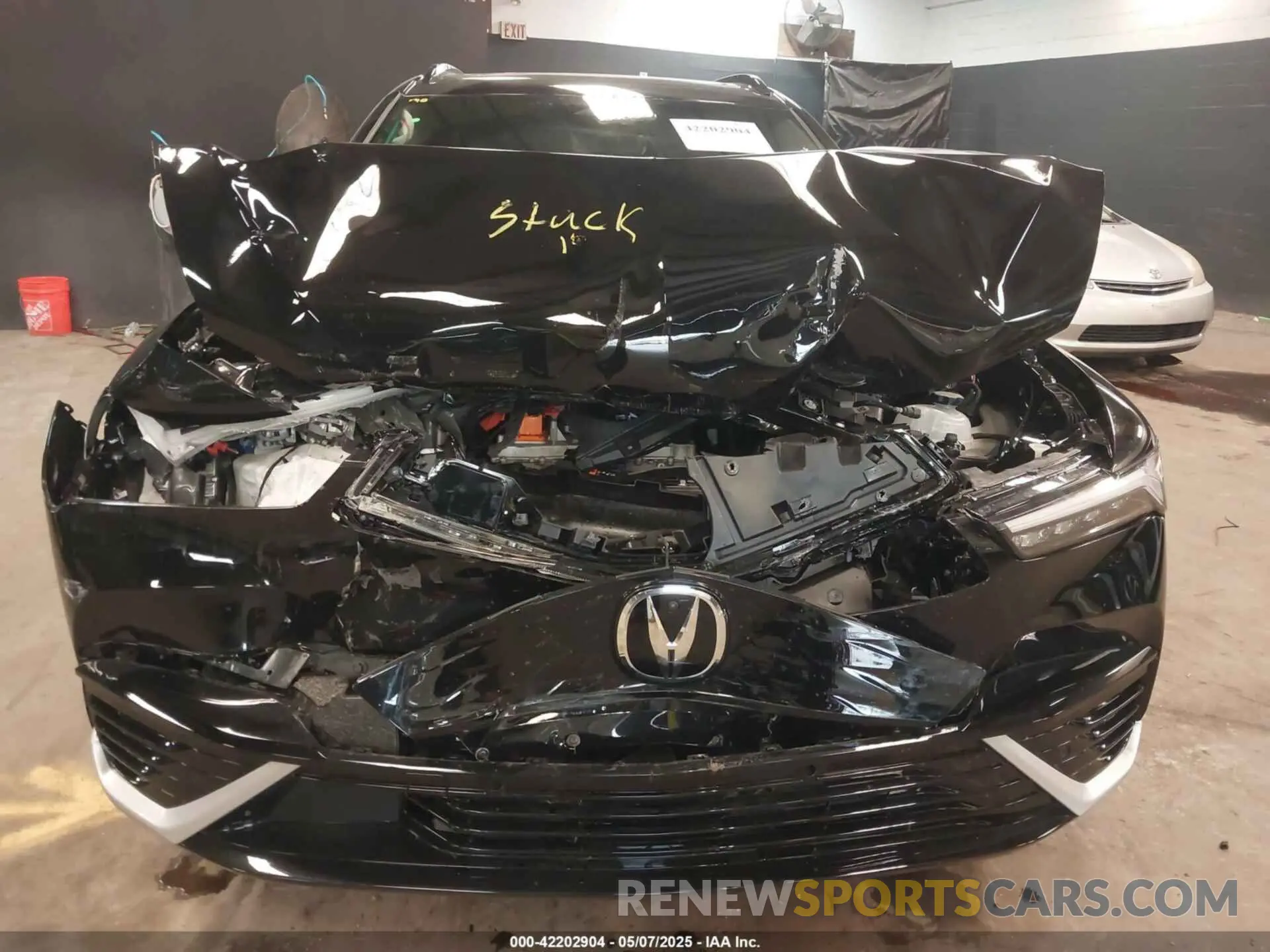 6 Photograph of a damaged car 4W5XHPRL5RZ513611 ACURA ZDX 2024