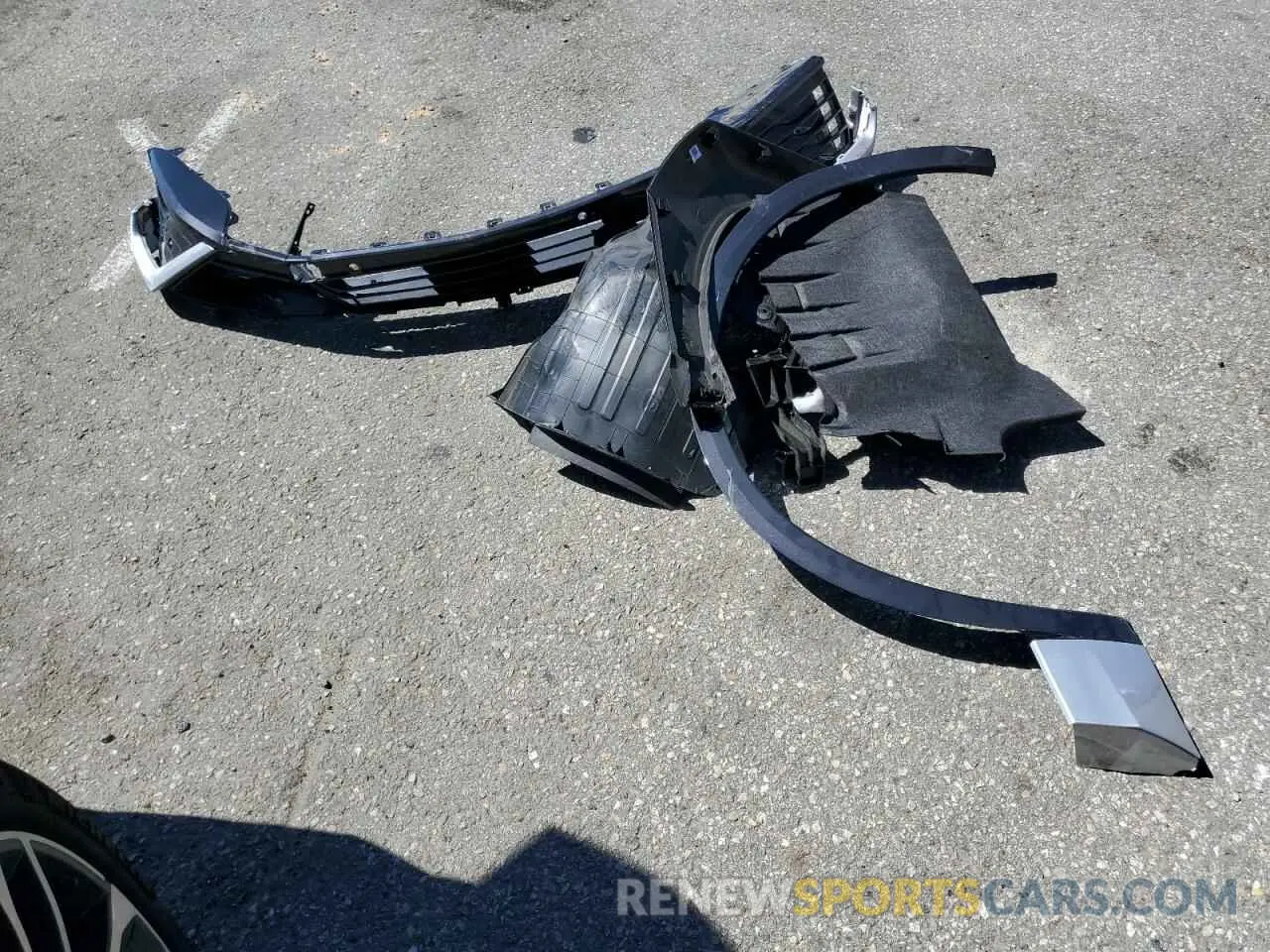 15 Photograph of a damaged car 4W5KHMRK1RZ504677 ACURA ZDX A-SPEC 2024