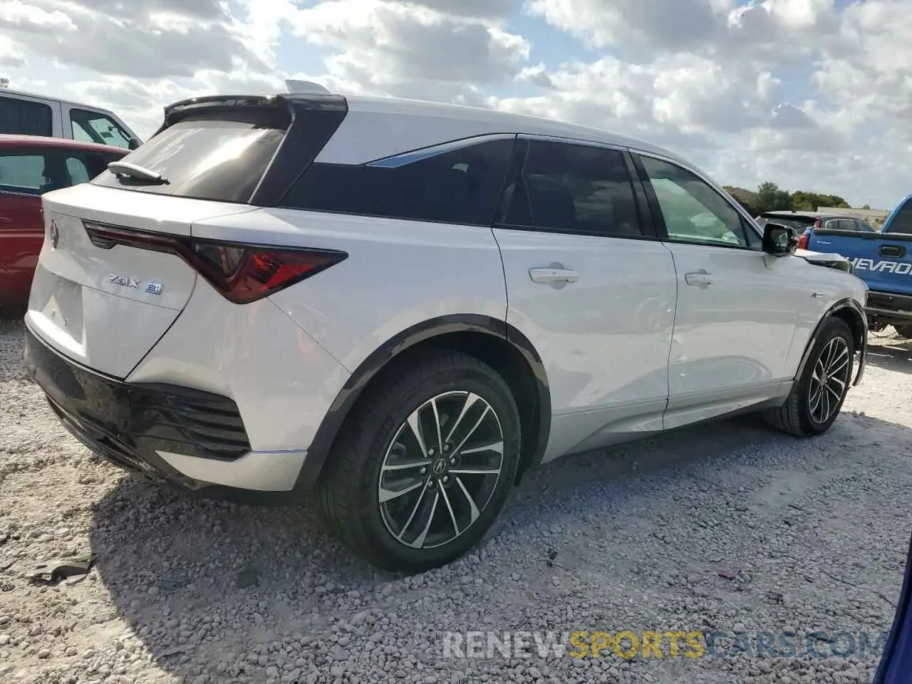 3 Photograph of a damaged car 4W5KHMRK1RZ517512 ACURA ZDX A-SPEC 2024