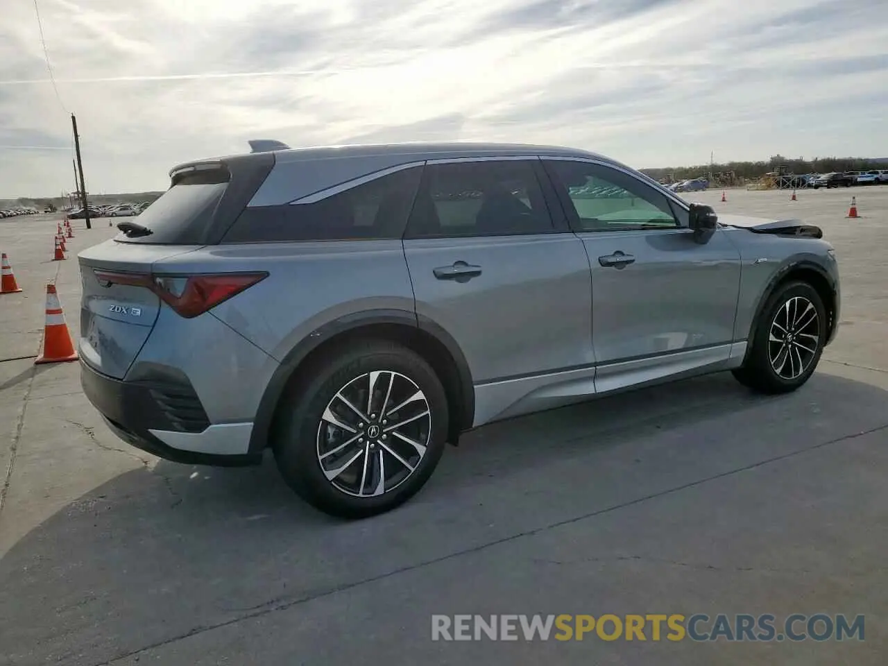 3 Photograph of a damaged car 4W5KHMRK5RZ518615 ACURA ZDX A-SPEC 2024