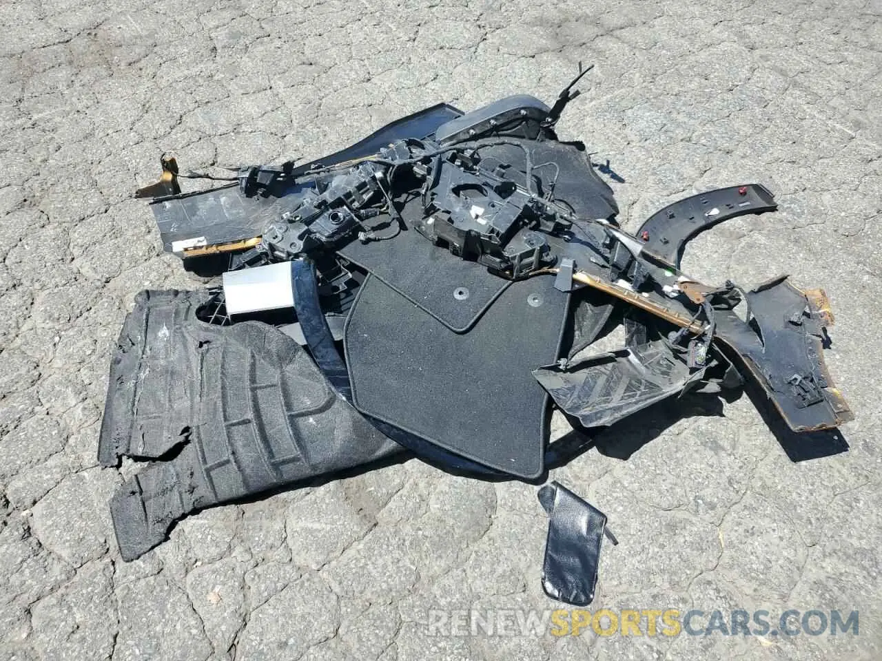 13 Photograph of a damaged car 4W5XHPRL6RZ500883 ACURA ZDX TYPE-S 2024