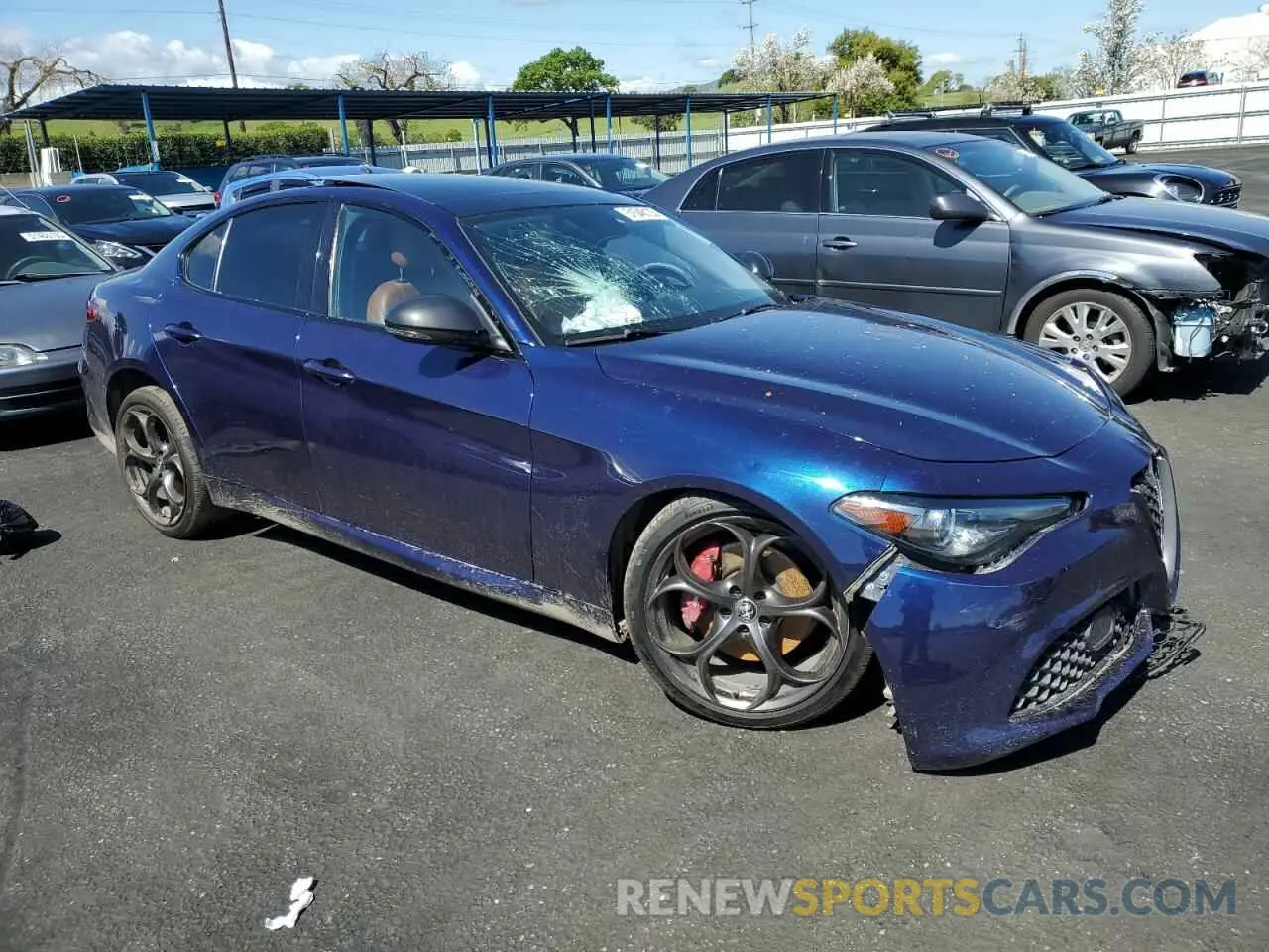 4 Photograph of a damaged car ZARFAMAN4K7606524 ALFA ROMEO GIULIA 2019