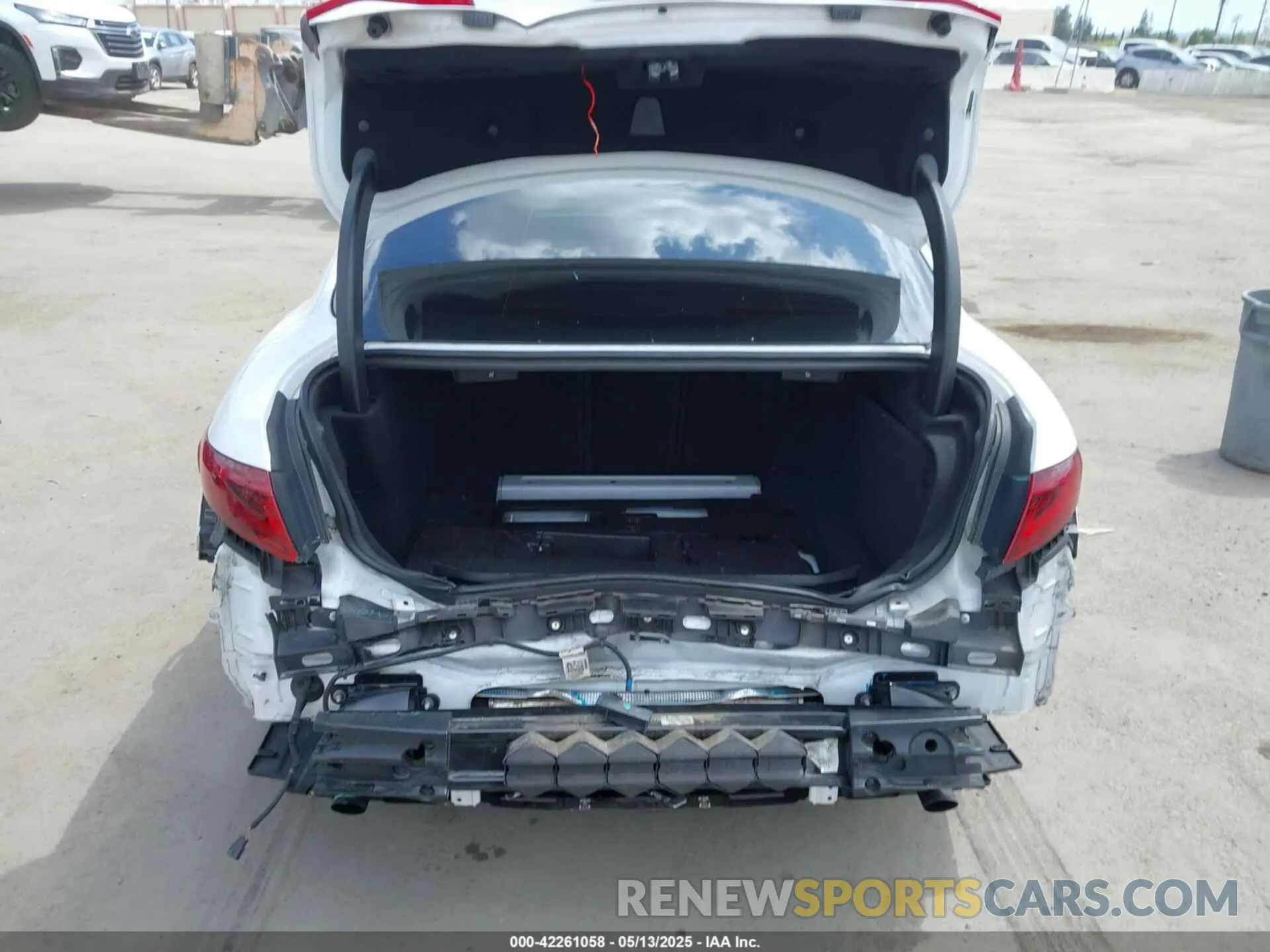 17 Photograph of a damaged car ZARFAMAN5K7612770 ALFA ROMEO GIULIA 2019