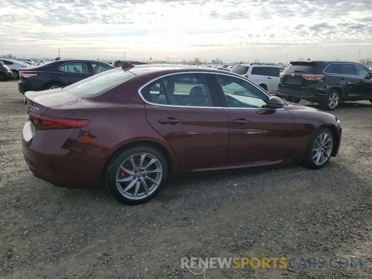 3 Photograph of a damaged car ZARFAMAN7K7609661 ALFA ROMEO GIULIA 2019