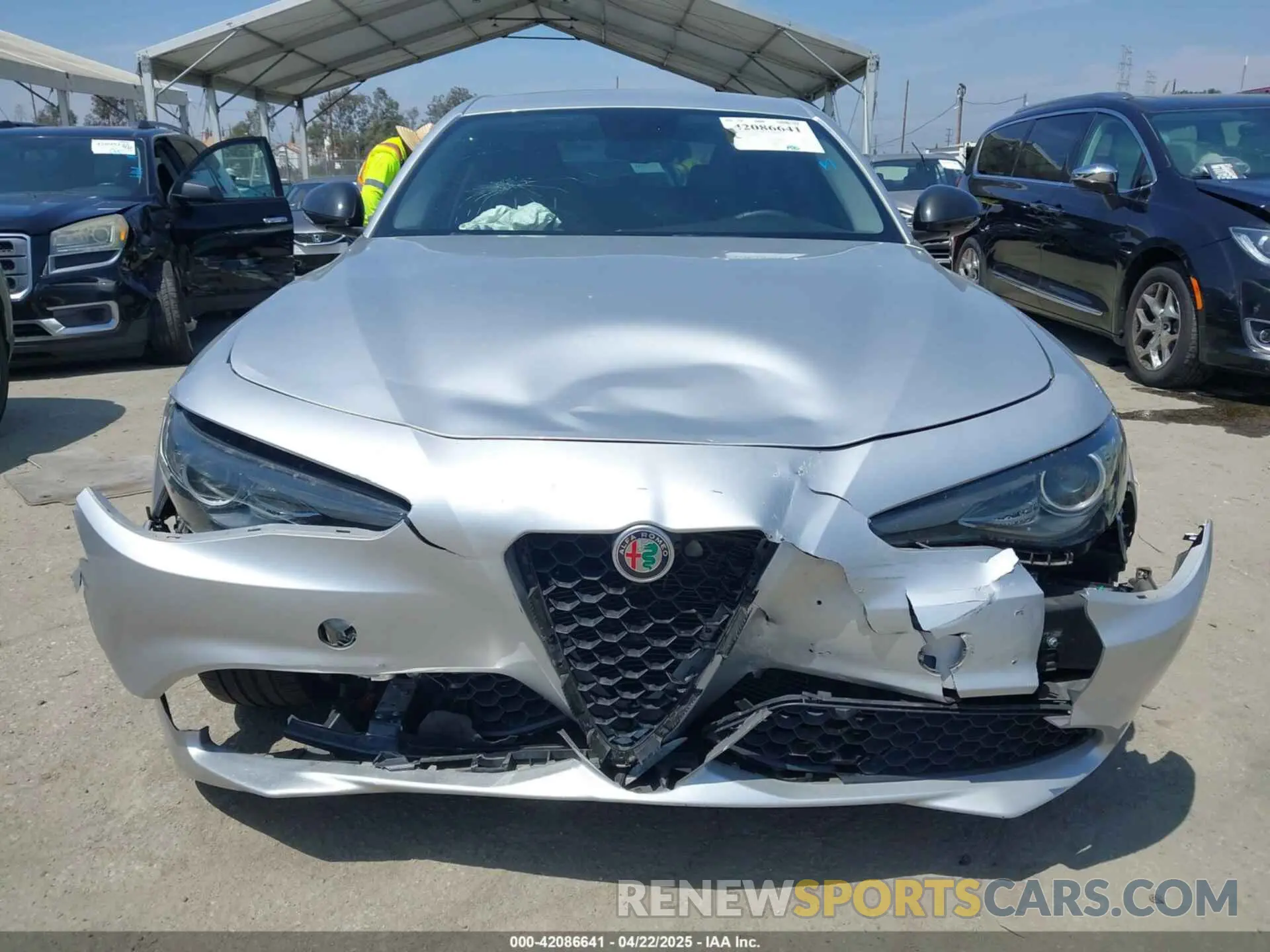 12 Photograph of a damaged car ZARFAMAN7K7609854 ALFA ROMEO GIULIA 2019