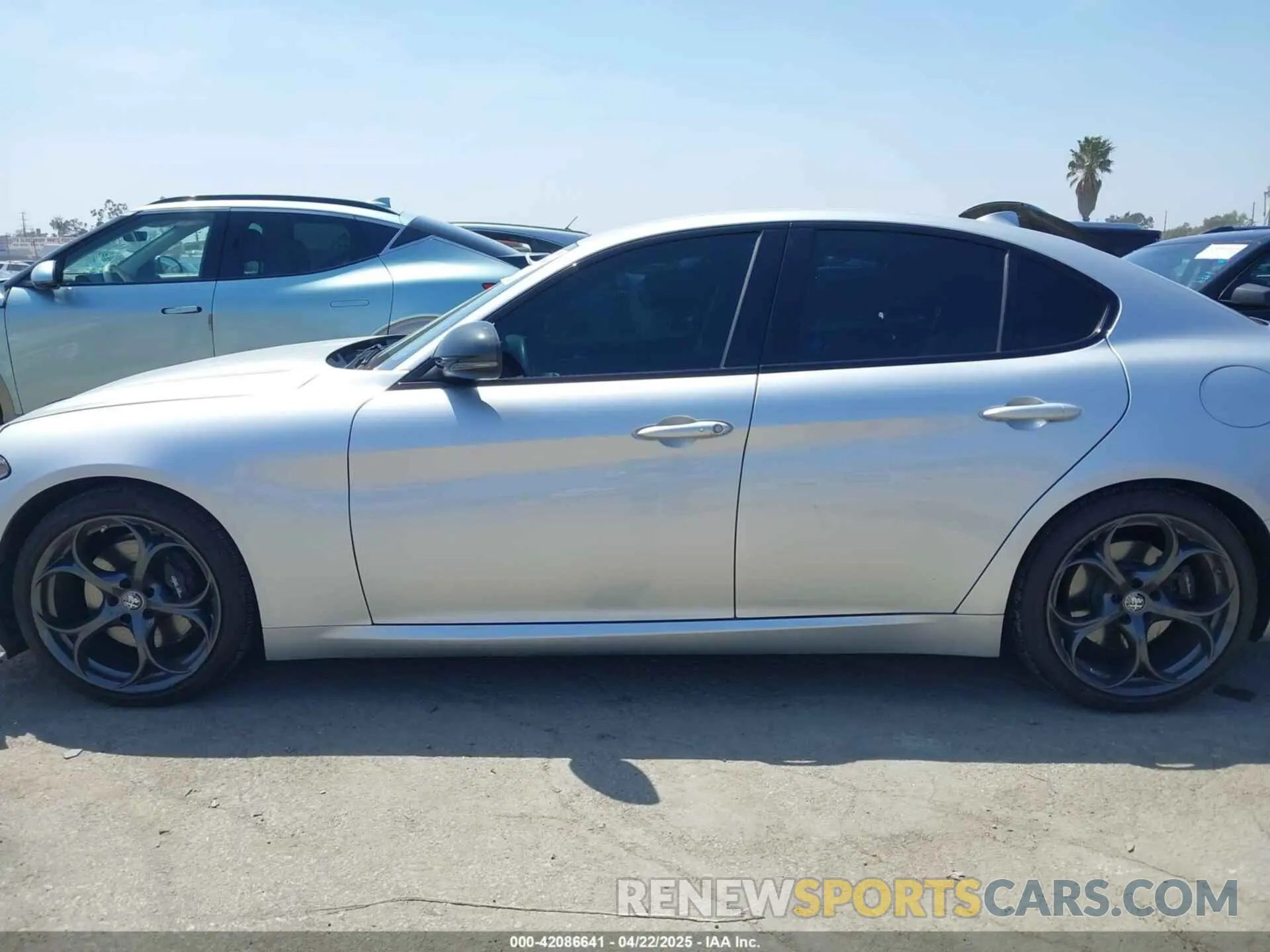 14 Photograph of a damaged car ZARFAMAN7K7609854 ALFA ROMEO GIULIA 2019