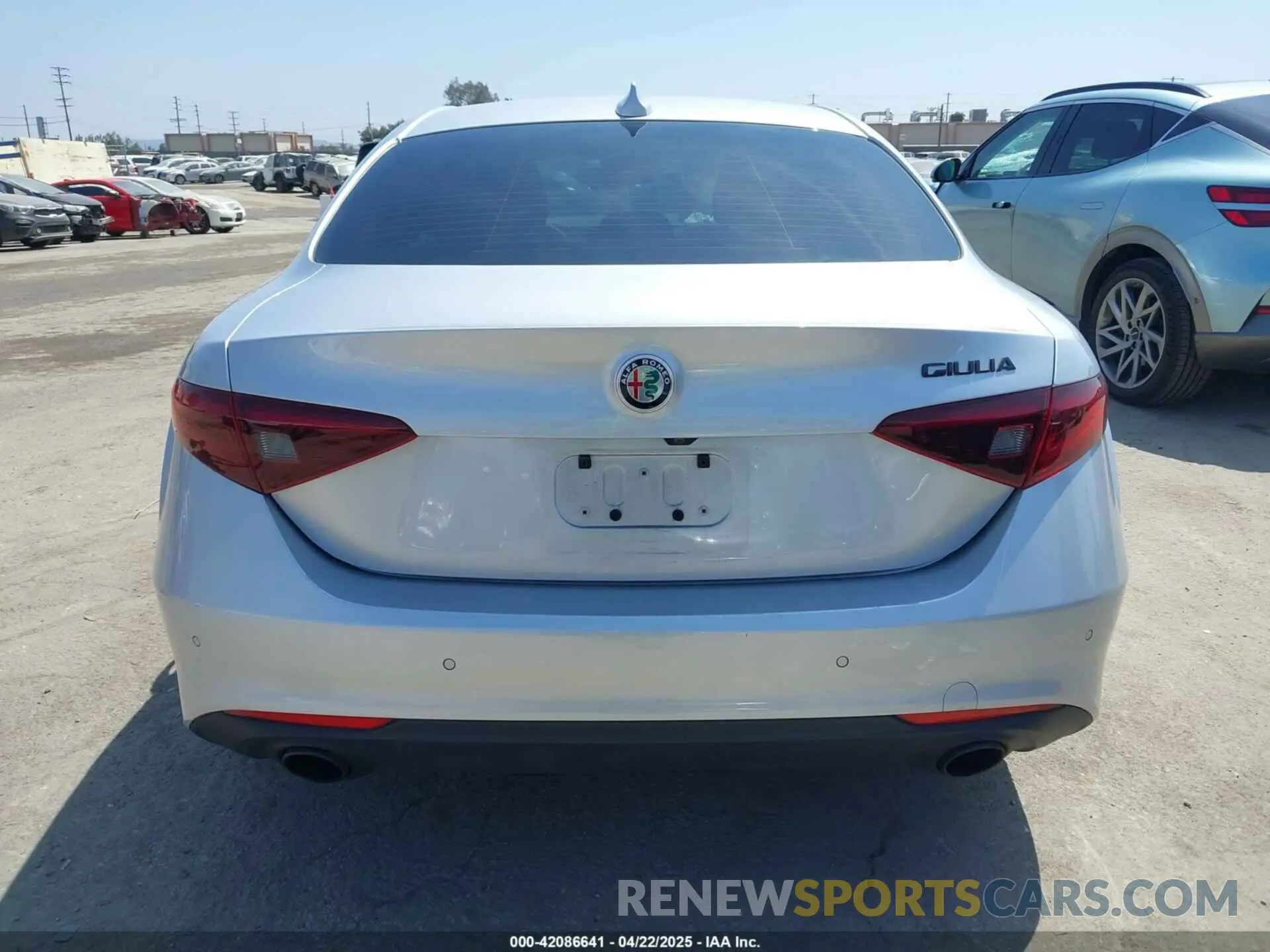 16 Photograph of a damaged car ZARFAMAN7K7609854 ALFA ROMEO GIULIA 2019