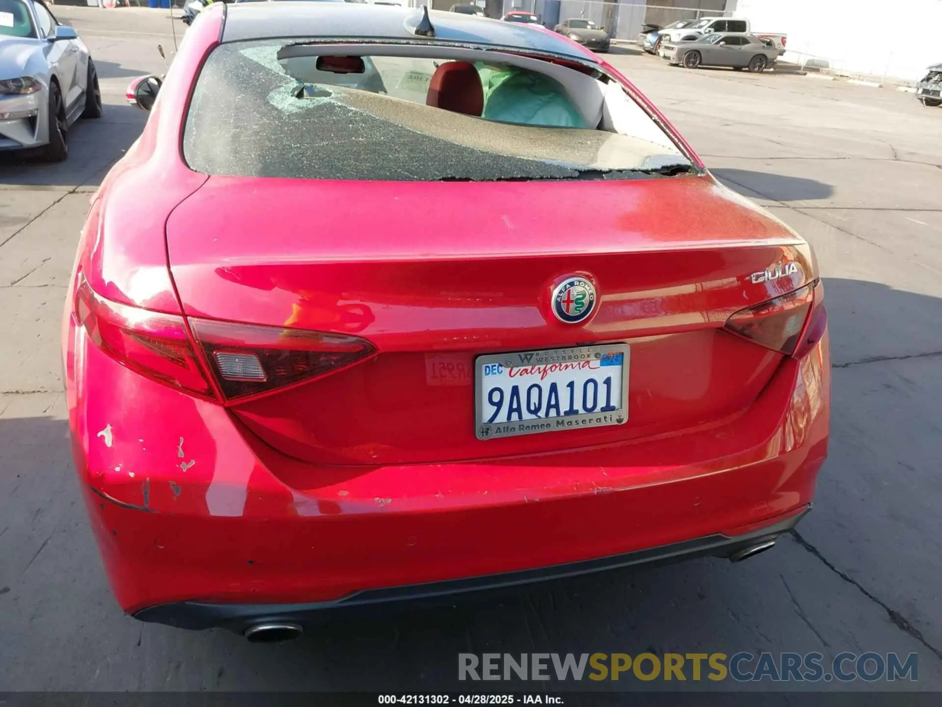17 Photograph of a damaged car ZARFAMAN8K7621009 ALFA ROMEO GIULIA 2019
