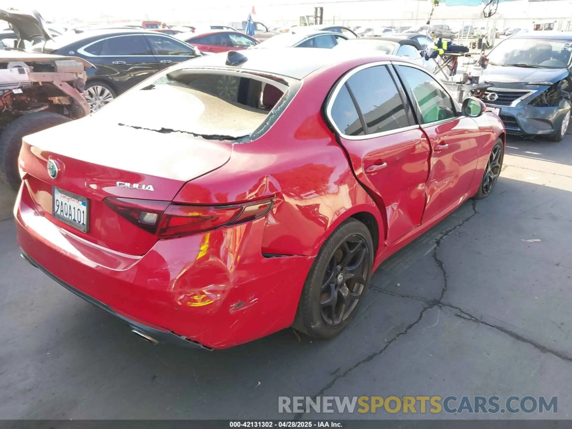 4 Photograph of a damaged car ZARFAMAN8K7621009 ALFA ROMEO GIULIA 2019
