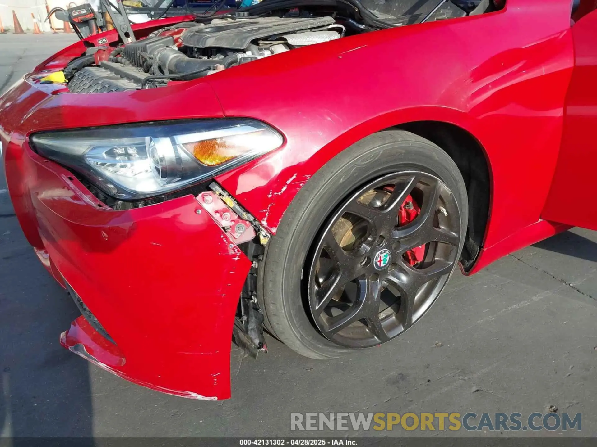 6 Photograph of a damaged car ZARFAMAN8K7621009 ALFA ROMEO GIULIA 2019