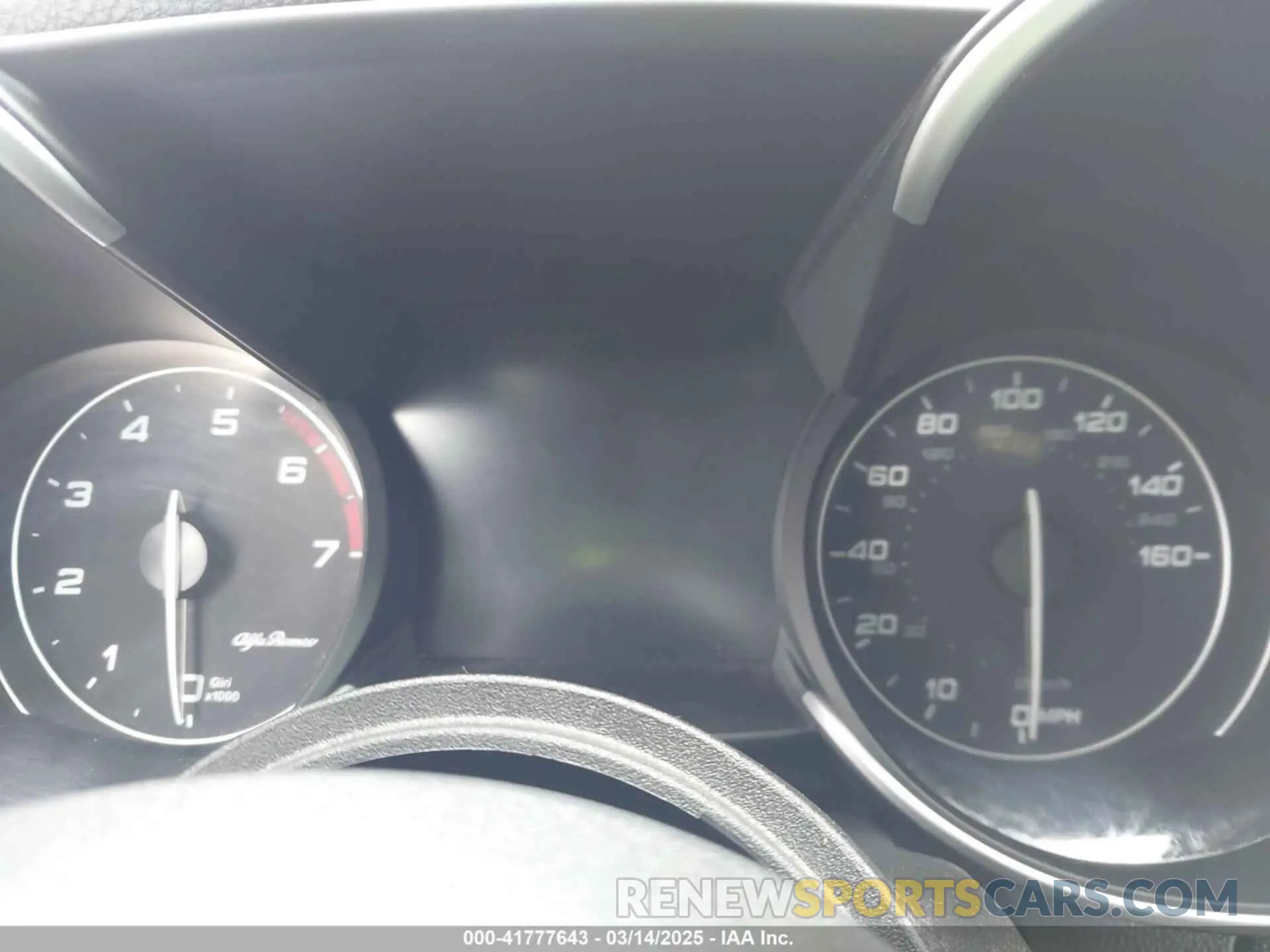 15 Photograph of a damaged car ZARFAMANXK7600498 ALFA ROMEO GIULIA 2019