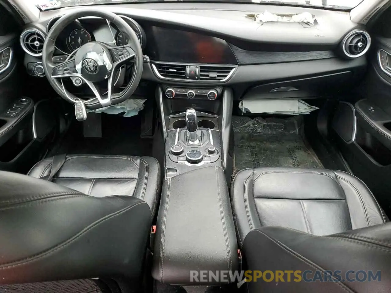 8 Photograph of a damaged car ZARFAMANXK7609850 ALFA ROMEO GIULIA 2019