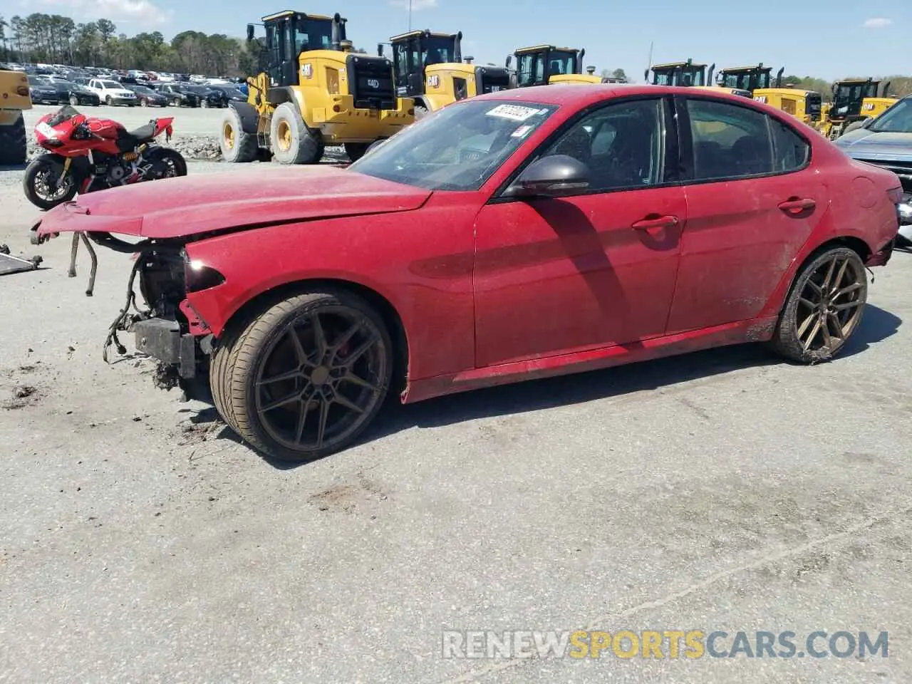 1 Photograph of a damaged car ZARFAMANXK7620606 ALFA ROMEO GIULIA 2019