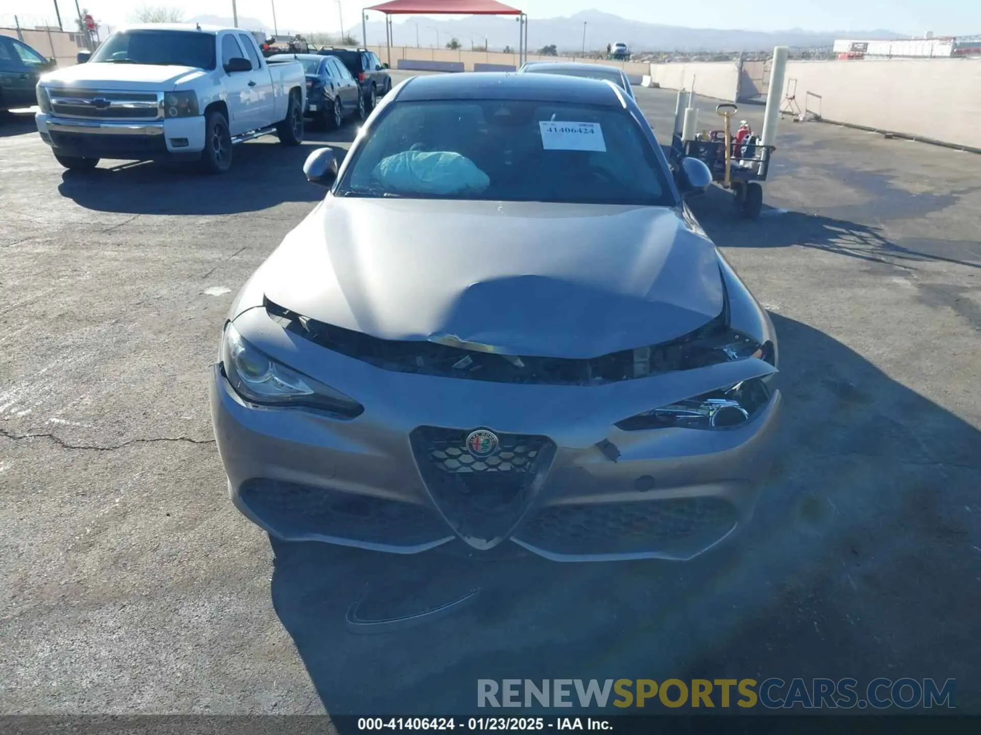 12 Photograph of a damaged car ZARFAMBN0K7601674 ALFA ROMEO GIULIA 2019