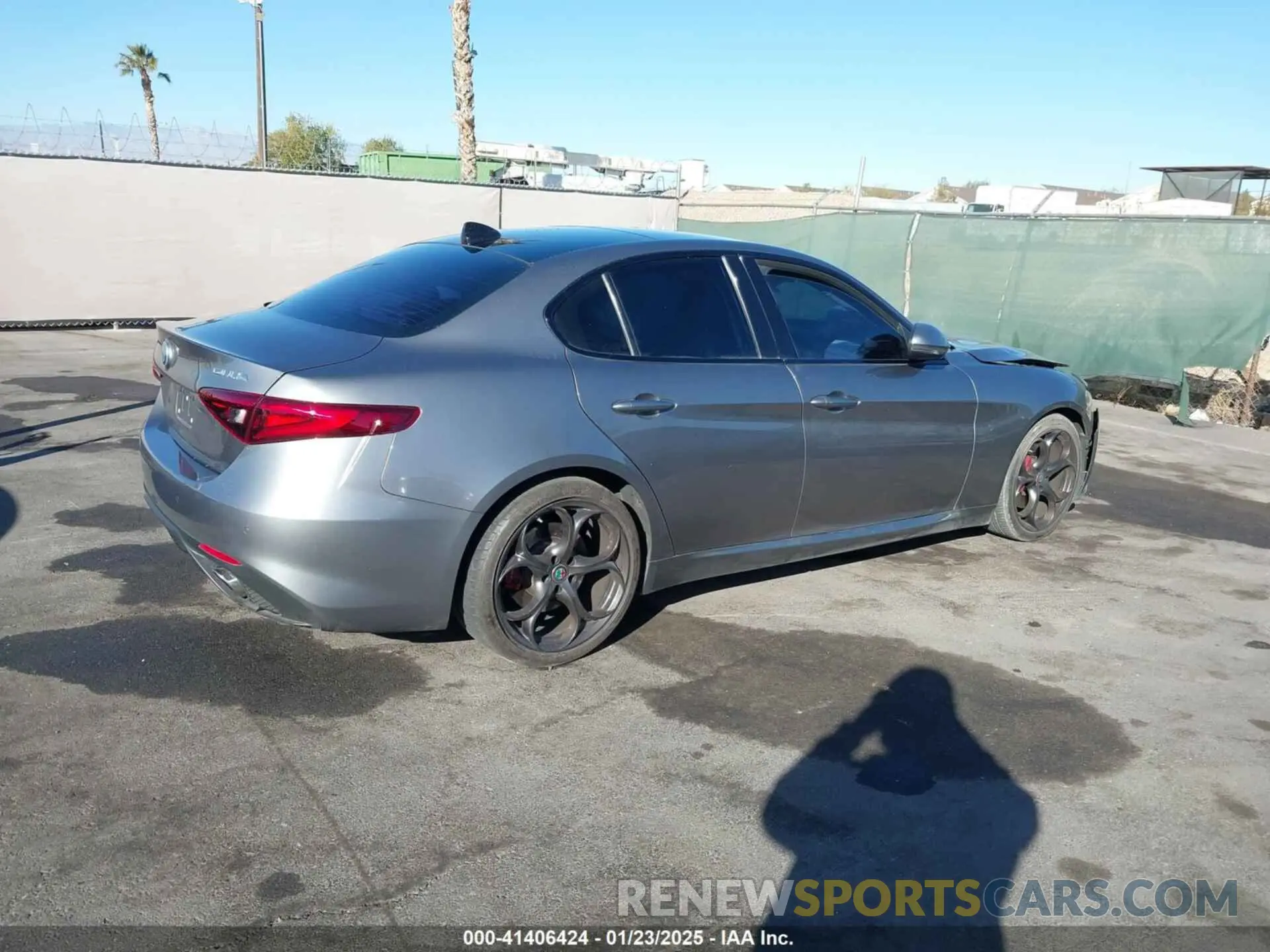 4 Photograph of a damaged car ZARFAMBN0K7601674 ALFA ROMEO GIULIA 2019
