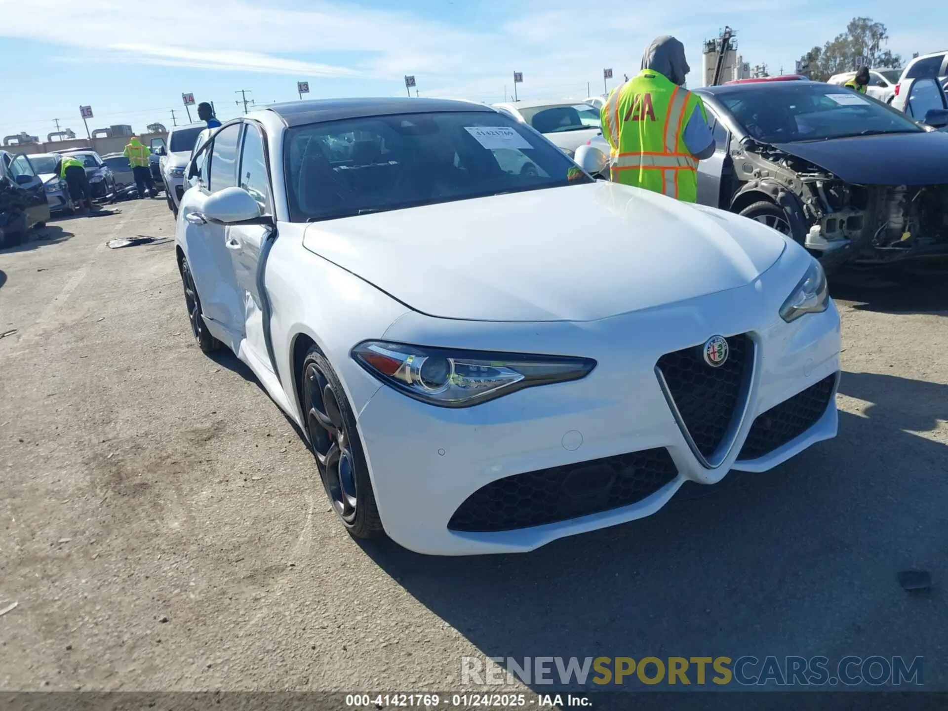 1 Photograph of a damaged car ZARFAMBN0K7606230 ALFA ROMEO GIULIA 2019