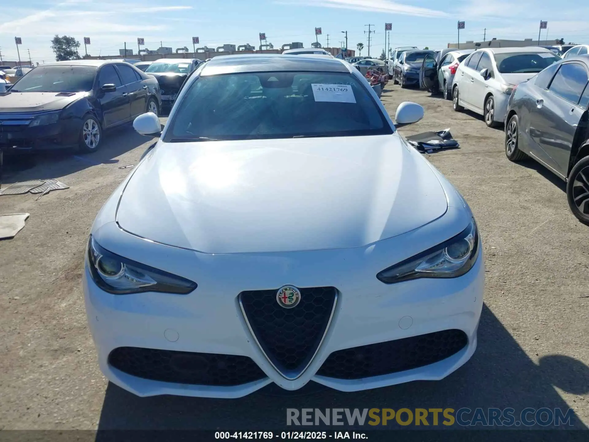12 Photograph of a damaged car ZARFAMBN0K7606230 ALFA ROMEO GIULIA 2019