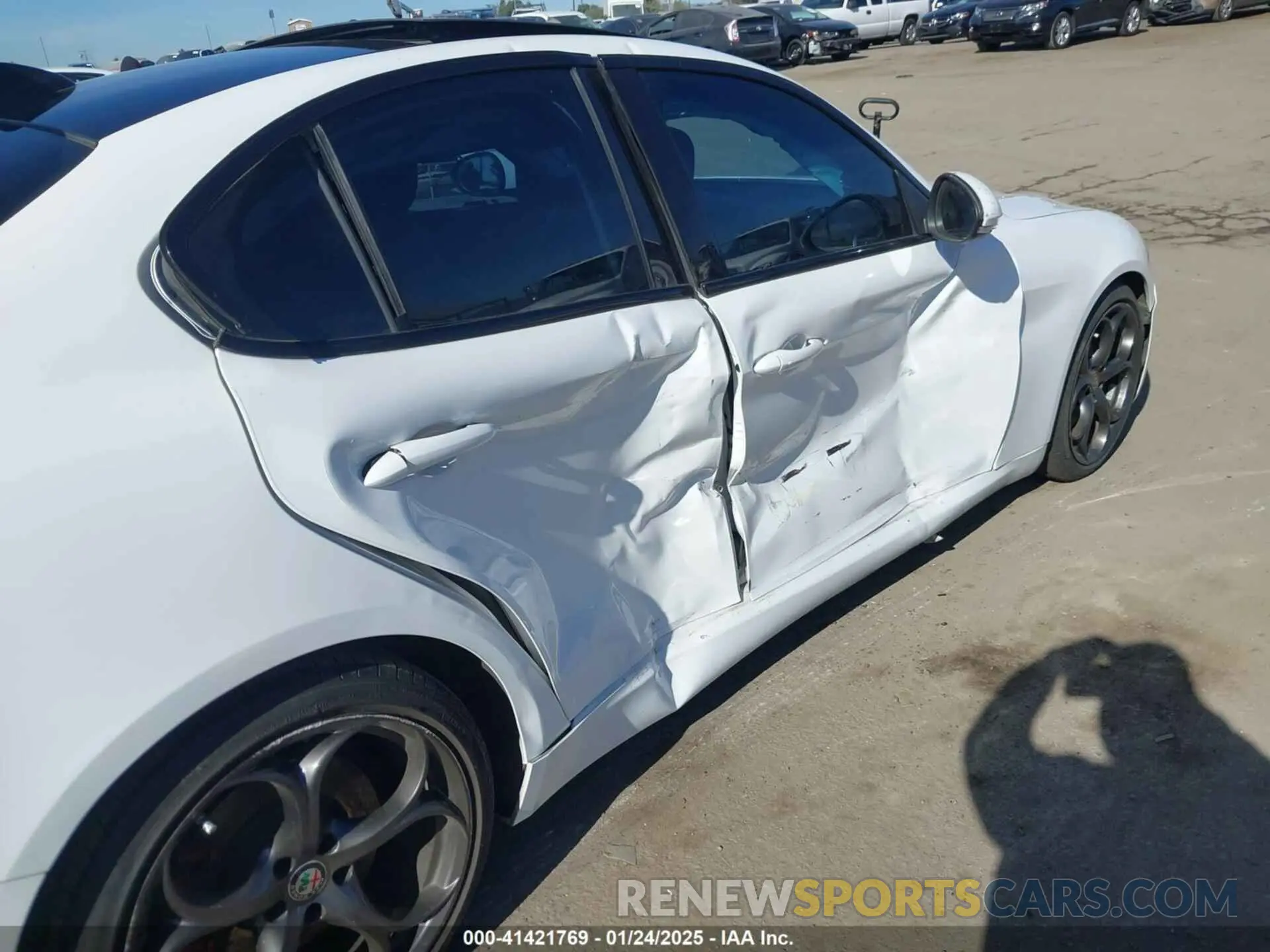 6 Photograph of a damaged car ZARFAMBN0K7606230 ALFA ROMEO GIULIA 2019