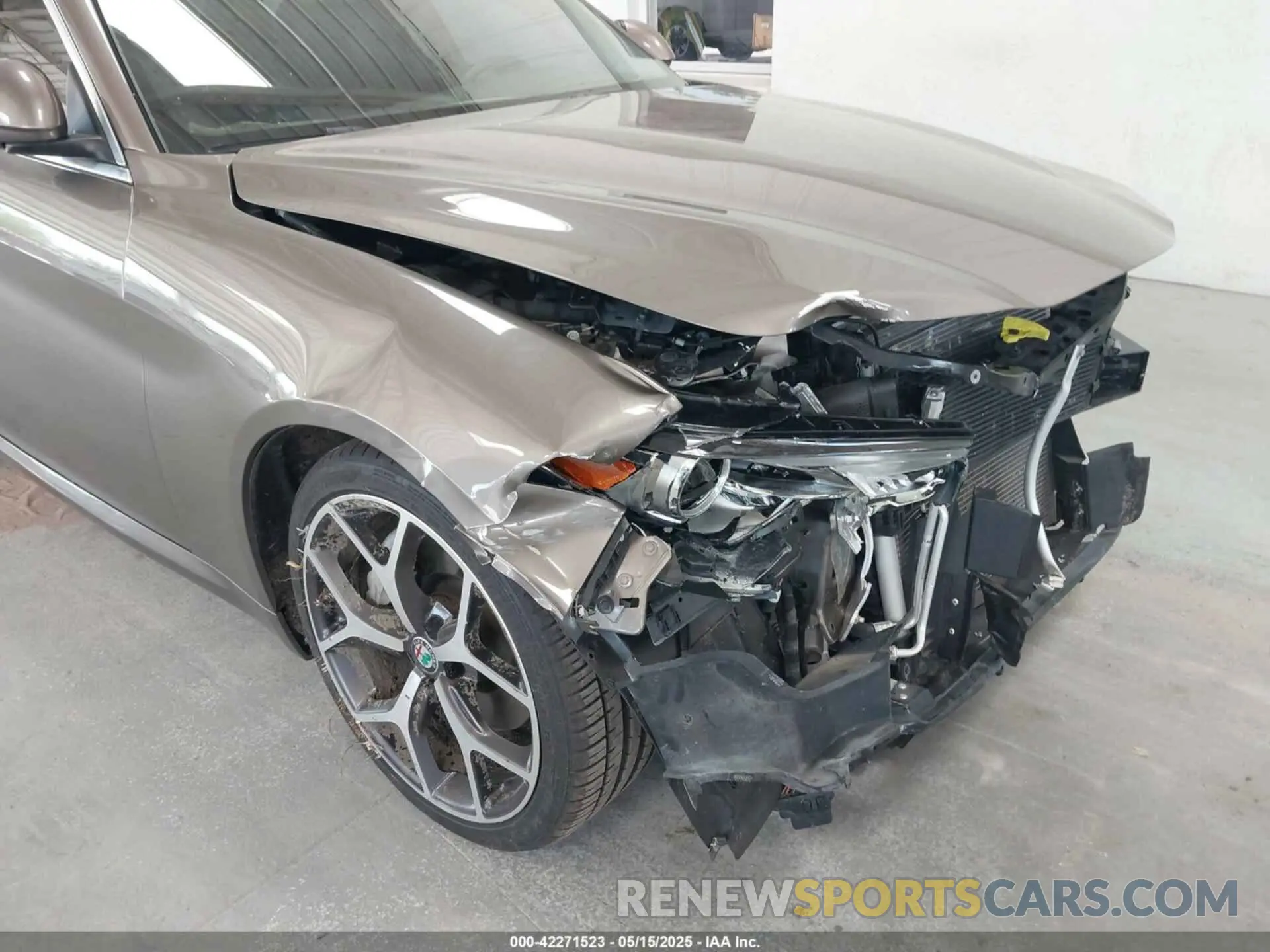 6 Photograph of a damaged car ZARFAMBN1K7599269 ALFA ROMEO GIULIA 2019