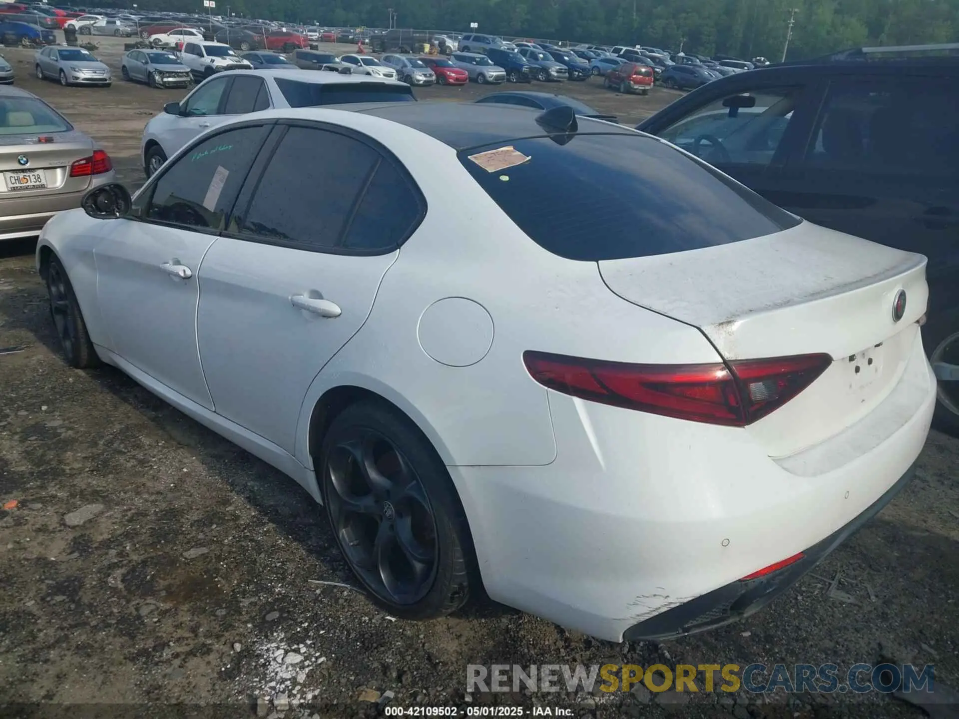 3 Photograph of a damaged car ZARFAMBN1K7621464 ALFA ROMEO GIULIA 2019