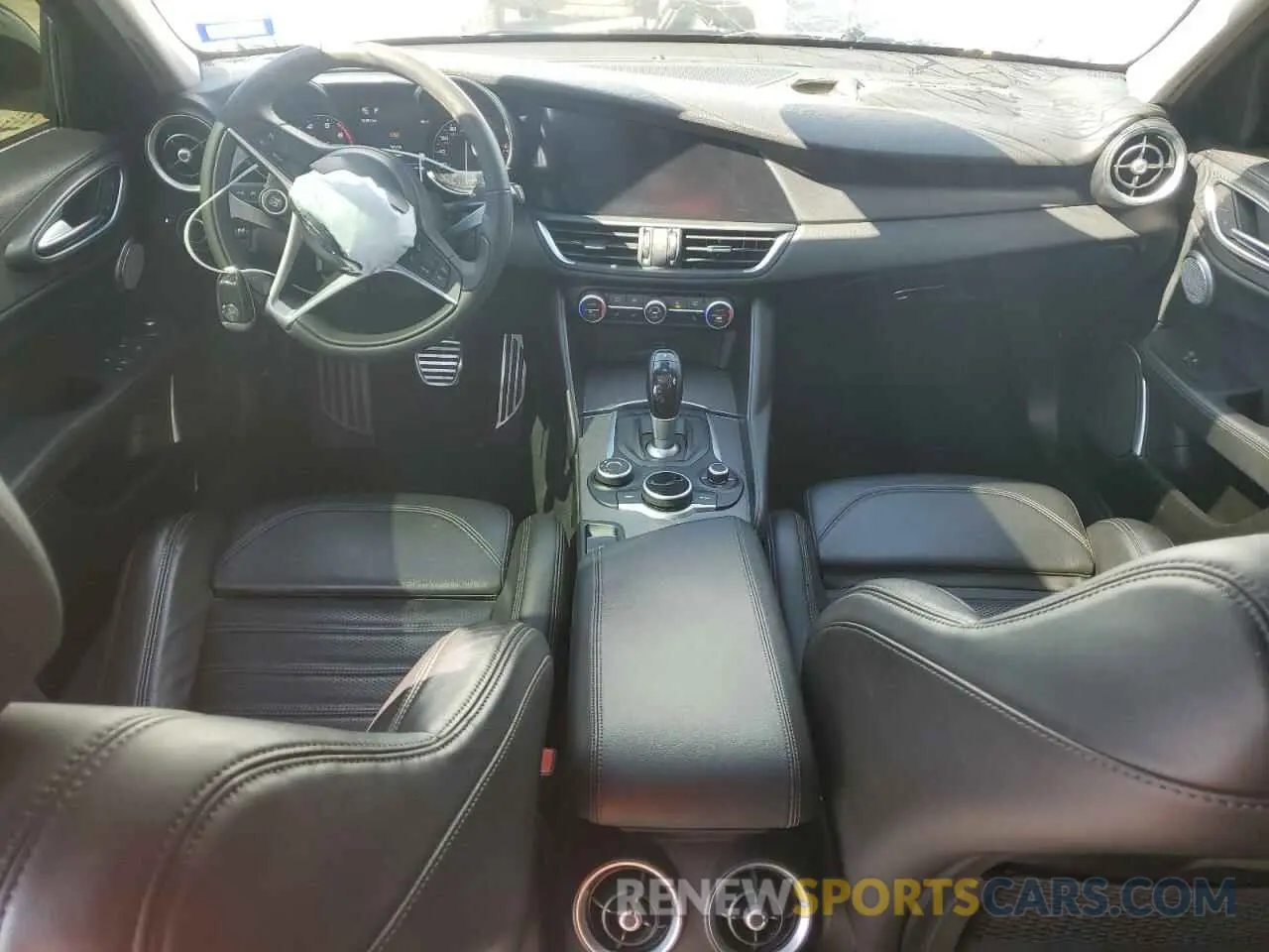 8 Photograph of a damaged car ZARFAMBN2K7606486 ALFA ROMEO GIULIA 2019
