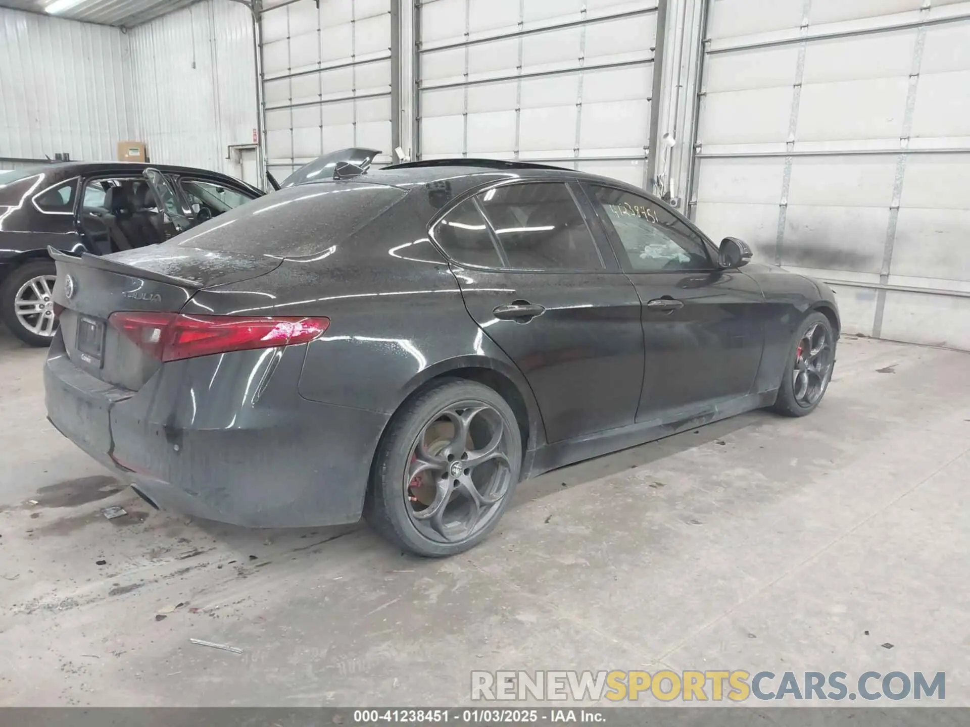 4 Photograph of a damaged car ZARFAMBN3K7608778 ALFA ROMEO GIULIA 2019