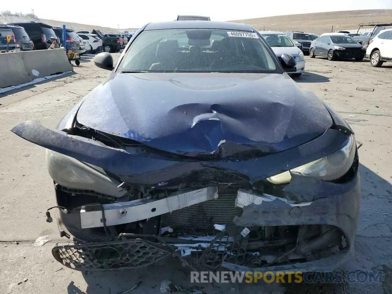 5 Photograph of a damaged car ZARFAMBN3K7610076 ALFA ROMEO GIULIA 2019