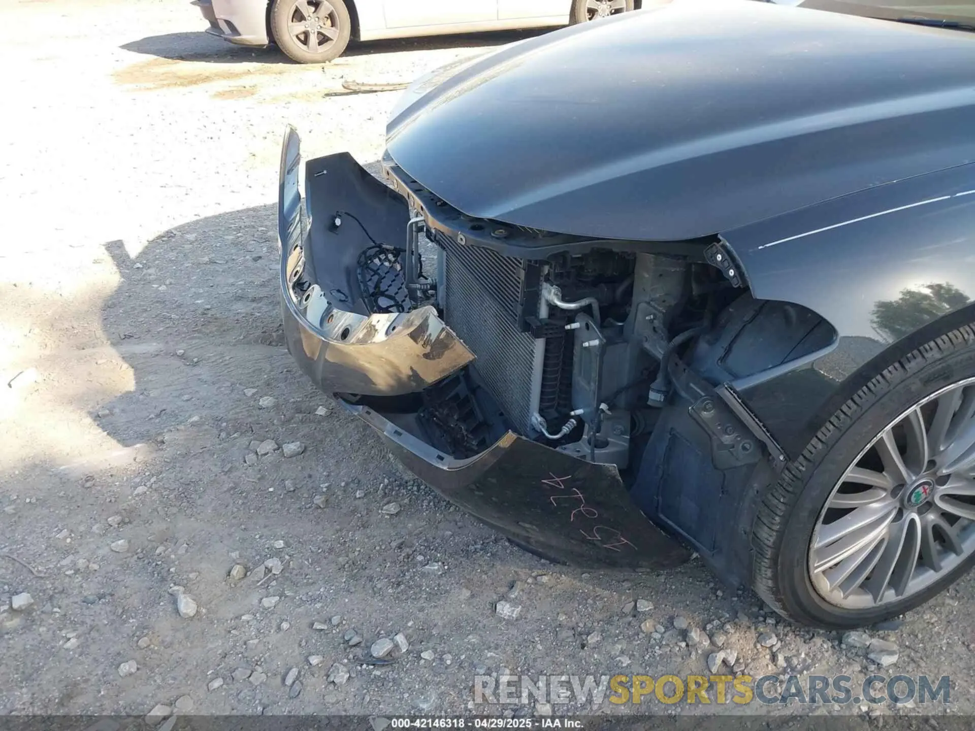 19 Photograph of a damaged car ZARFAMBN4K7598164 ALFA ROMEO GIULIA 2019