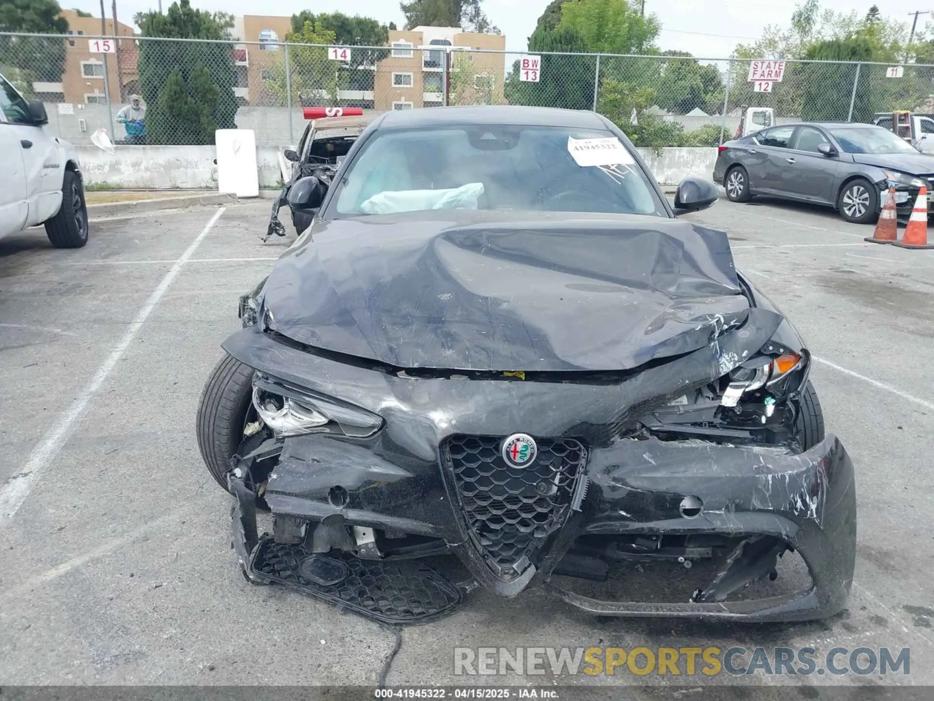 12 Photograph of a damaged car ZARFAMBN4K7605372 ALFA ROMEO GIULIA 2019