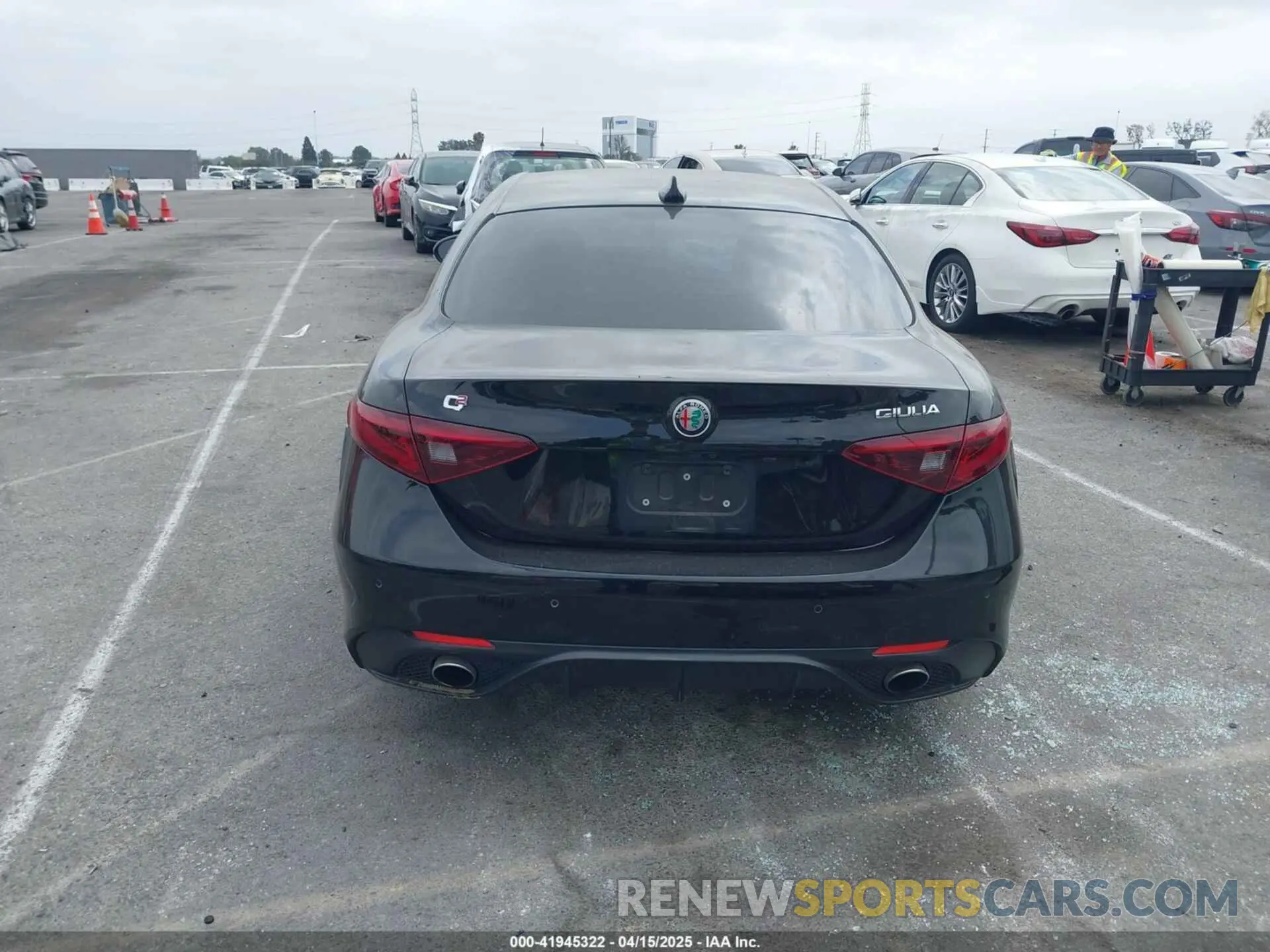 16 Photograph of a damaged car ZARFAMBN4K7605372 ALFA ROMEO GIULIA 2019