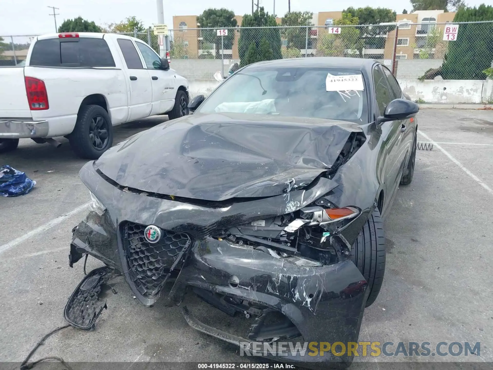 2 Photograph of a damaged car ZARFAMBN4K7605372 ALFA ROMEO GIULIA 2019