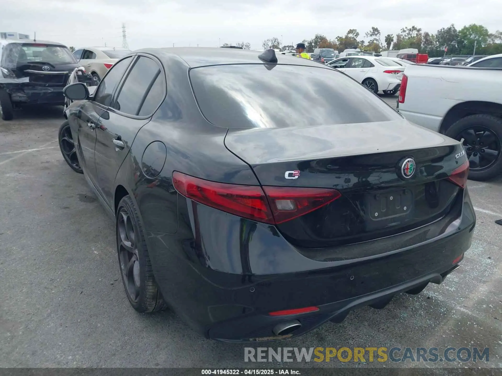 3 Photograph of a damaged car ZARFAMBN4K7605372 ALFA ROMEO GIULIA 2019