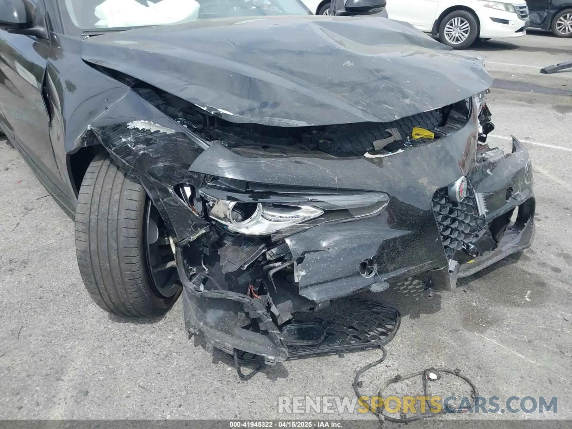 6 Photograph of a damaged car ZARFAMBN4K7605372 ALFA ROMEO GIULIA 2019