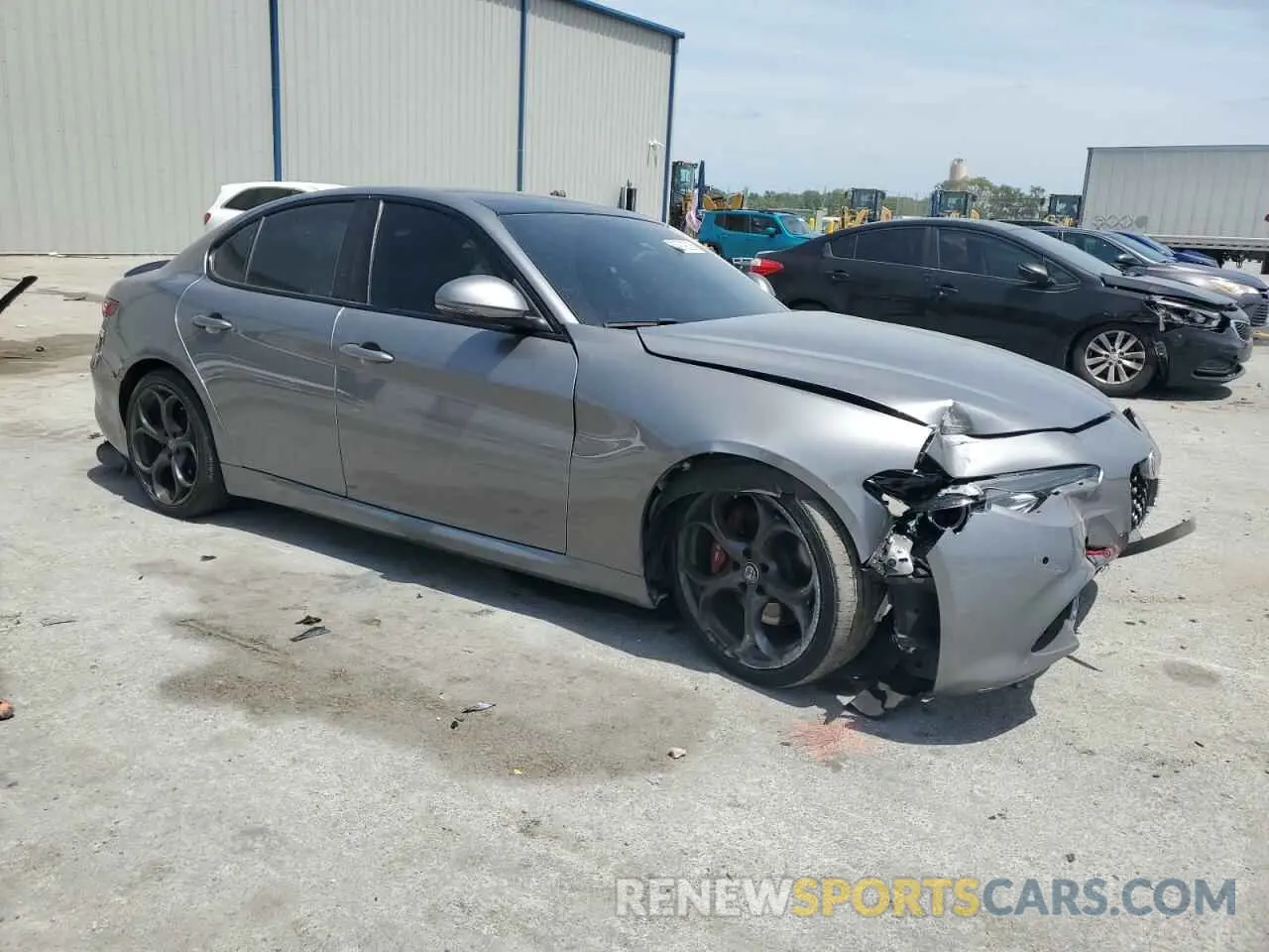 4 Photograph of a damaged car ZARFAMBN5K7602335 ALFA ROMEO GIULIA 2019