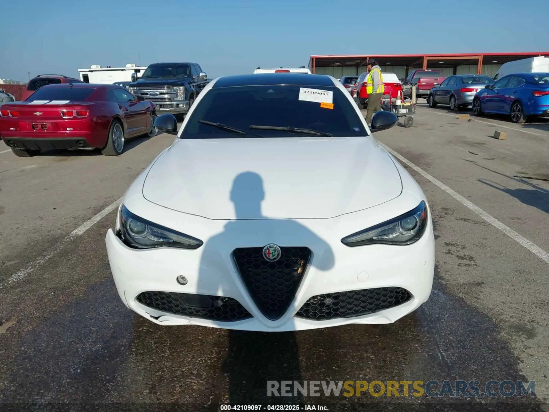 12 Photograph of a damaged car ZARFAMBN6K7601016 ALFA ROMEO GIULIA 2019