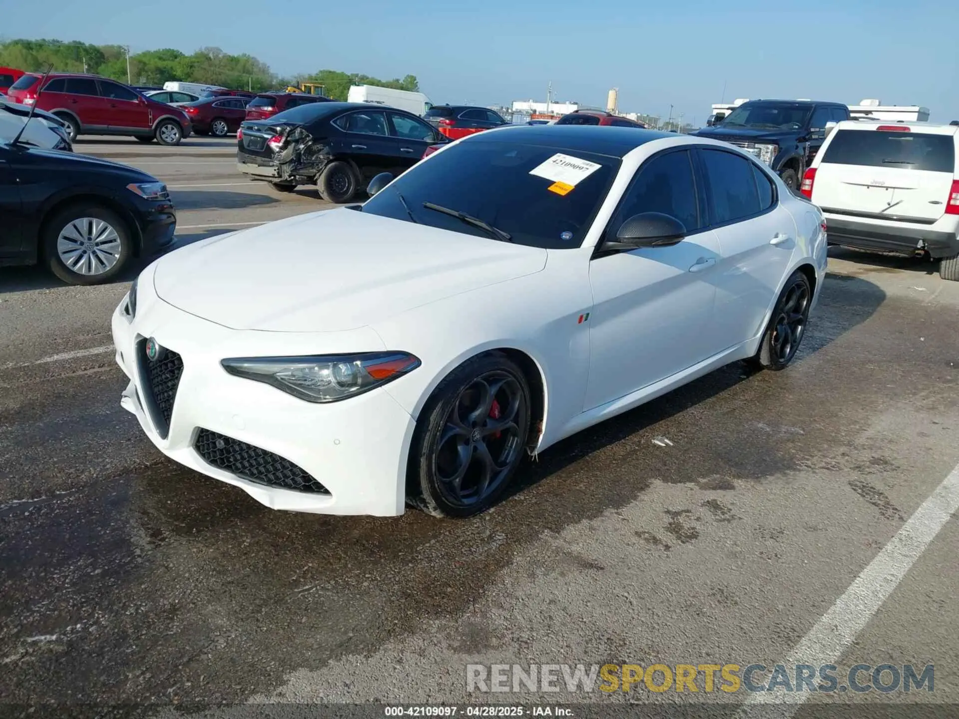 2 Photograph of a damaged car ZARFAMBN6K7601016 ALFA ROMEO GIULIA 2019