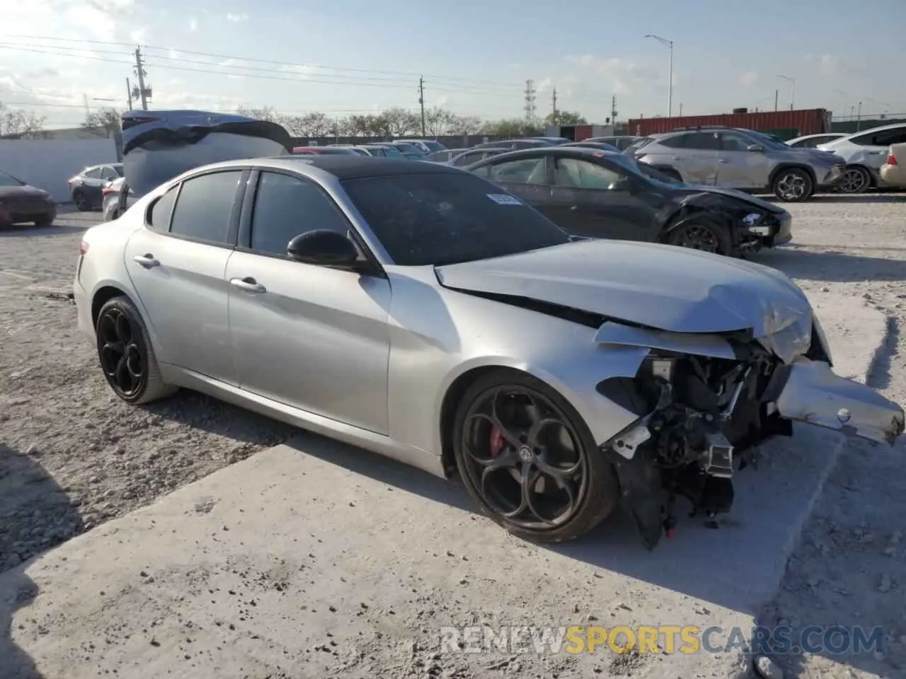 4 Photograph of a damaged car ZARFAMBN6K7607396 ALFA ROMEO GIULIA 2019