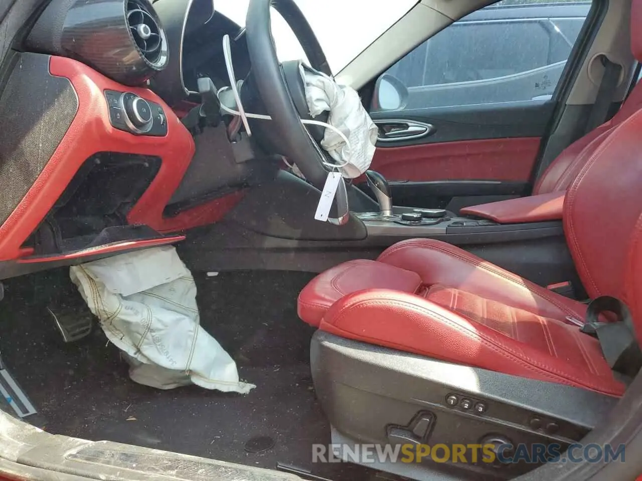 7 Photograph of a damaged car ZARFAMBN6K7612307 ALFA ROMEO GIULIA 2019