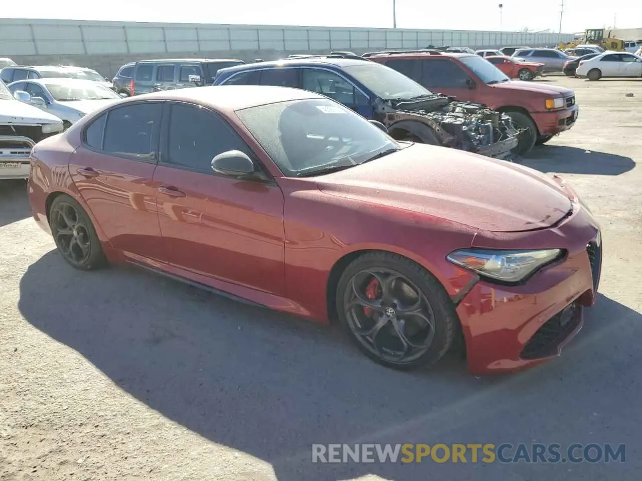 4 Photograph of a damaged car ZARFAMBN9K7612074 ALFA ROMEO GIULIA 2019
