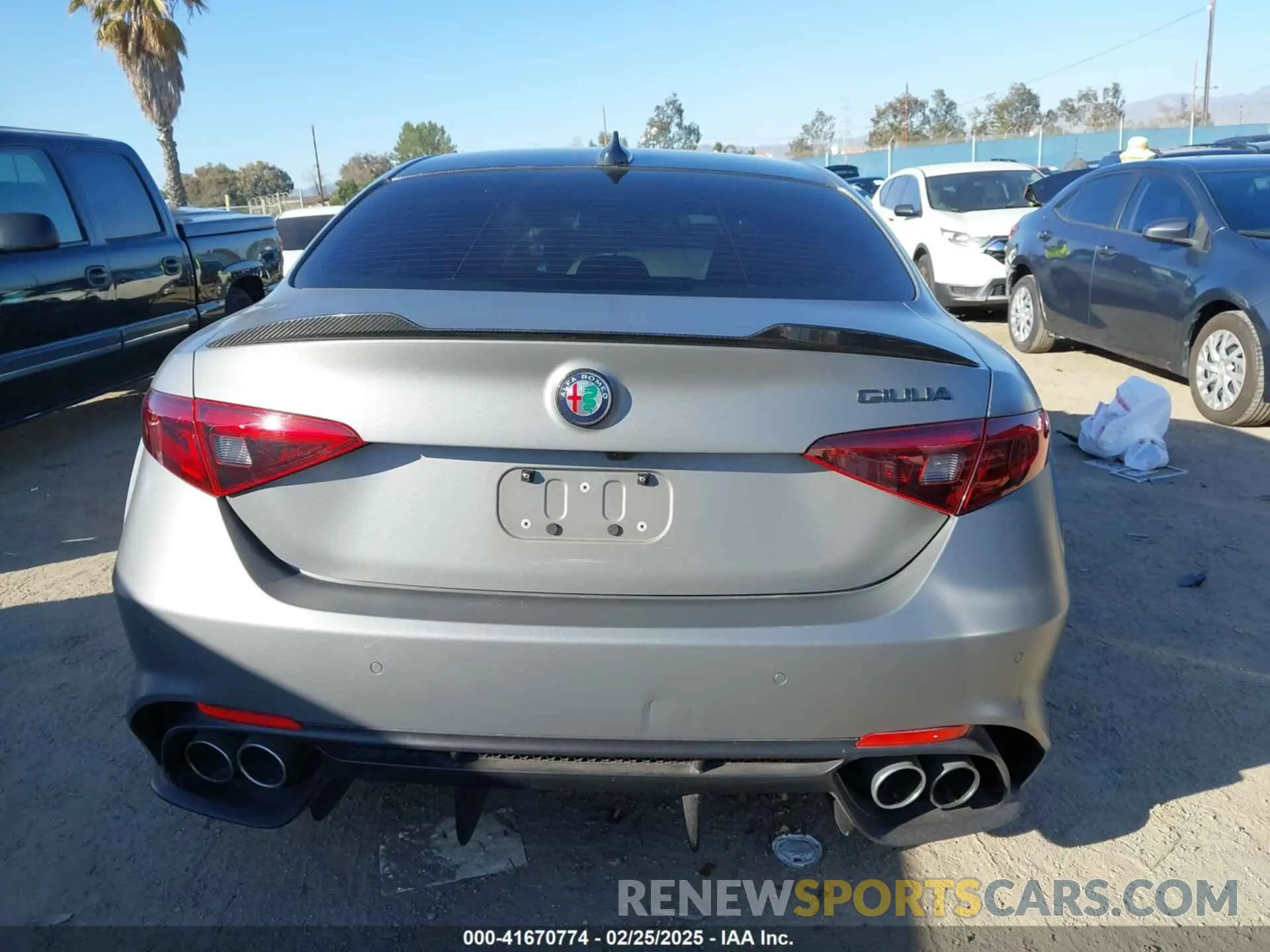 16 Photograph of a damaged car ZARFAMEV9K7614760 ALFA ROMEO GIULIA 2019