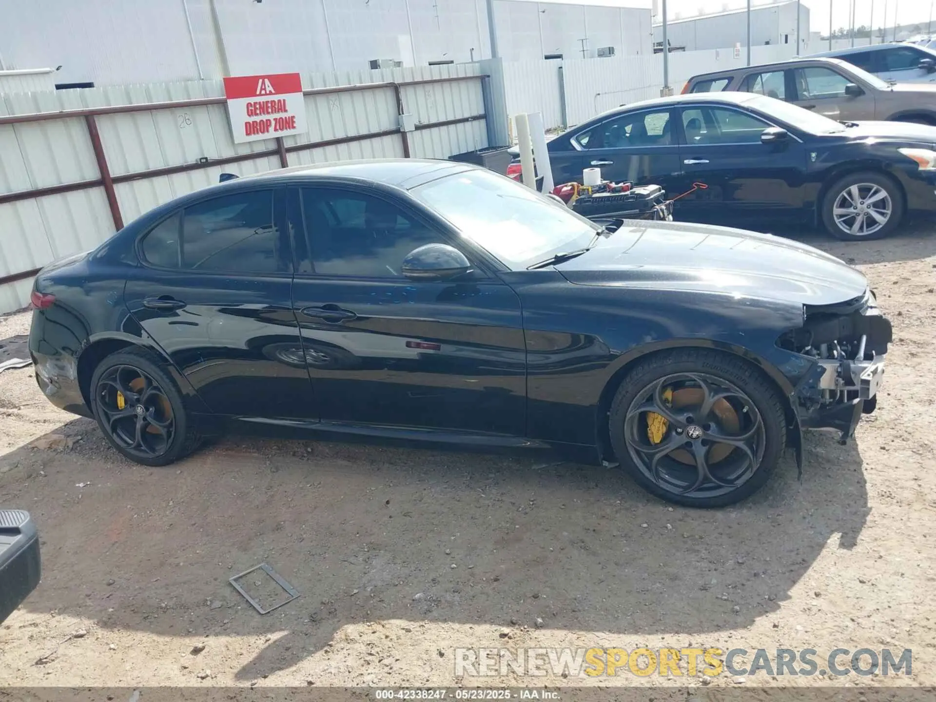 14 Photograph of a damaged car ZARFANAN0K7598315 ALFA ROMEO GIULIA 2019
