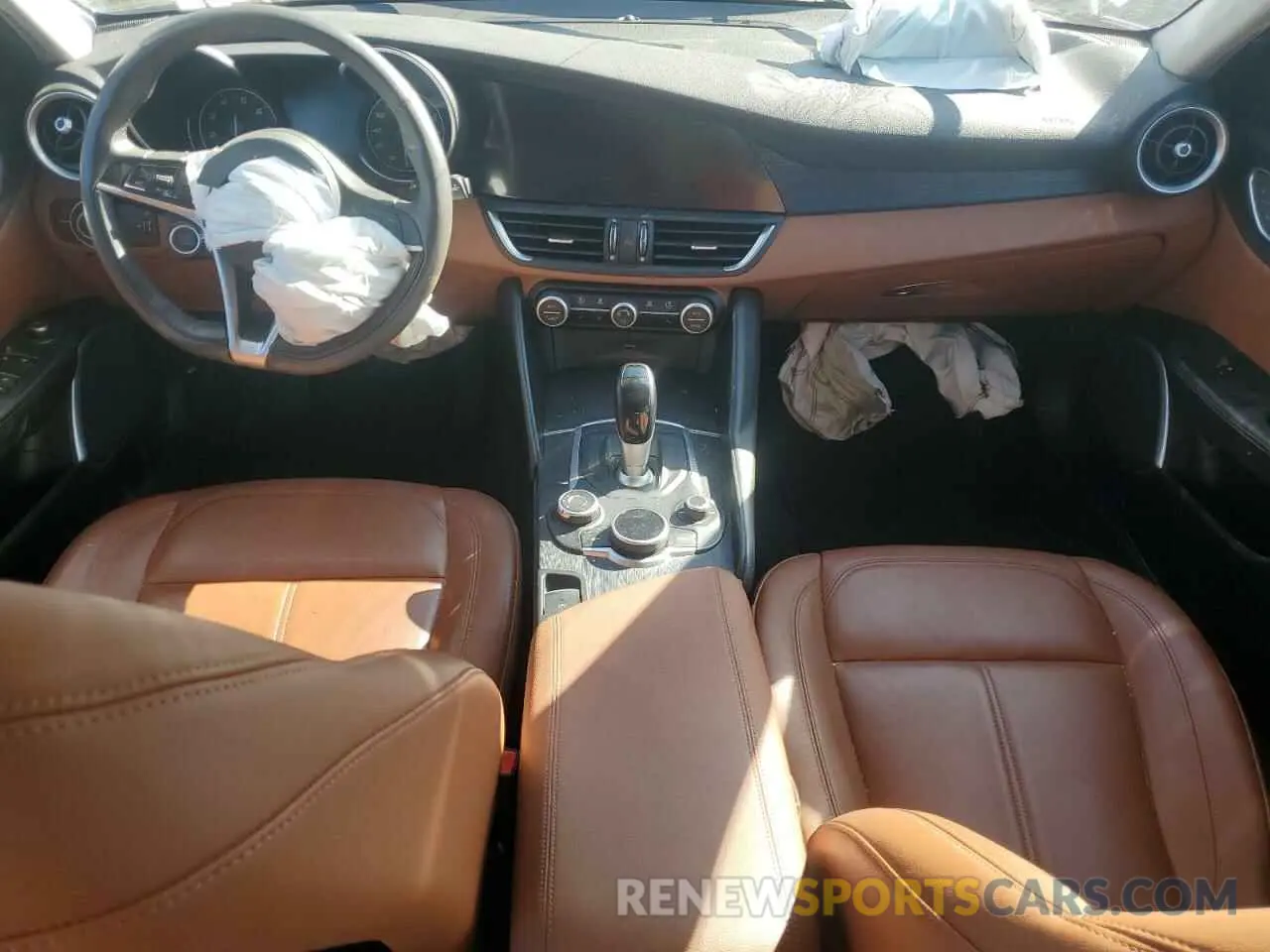 8 Photograph of a damaged car ZARFANAN1K7622797 ALFA ROMEO GIULIA 2019