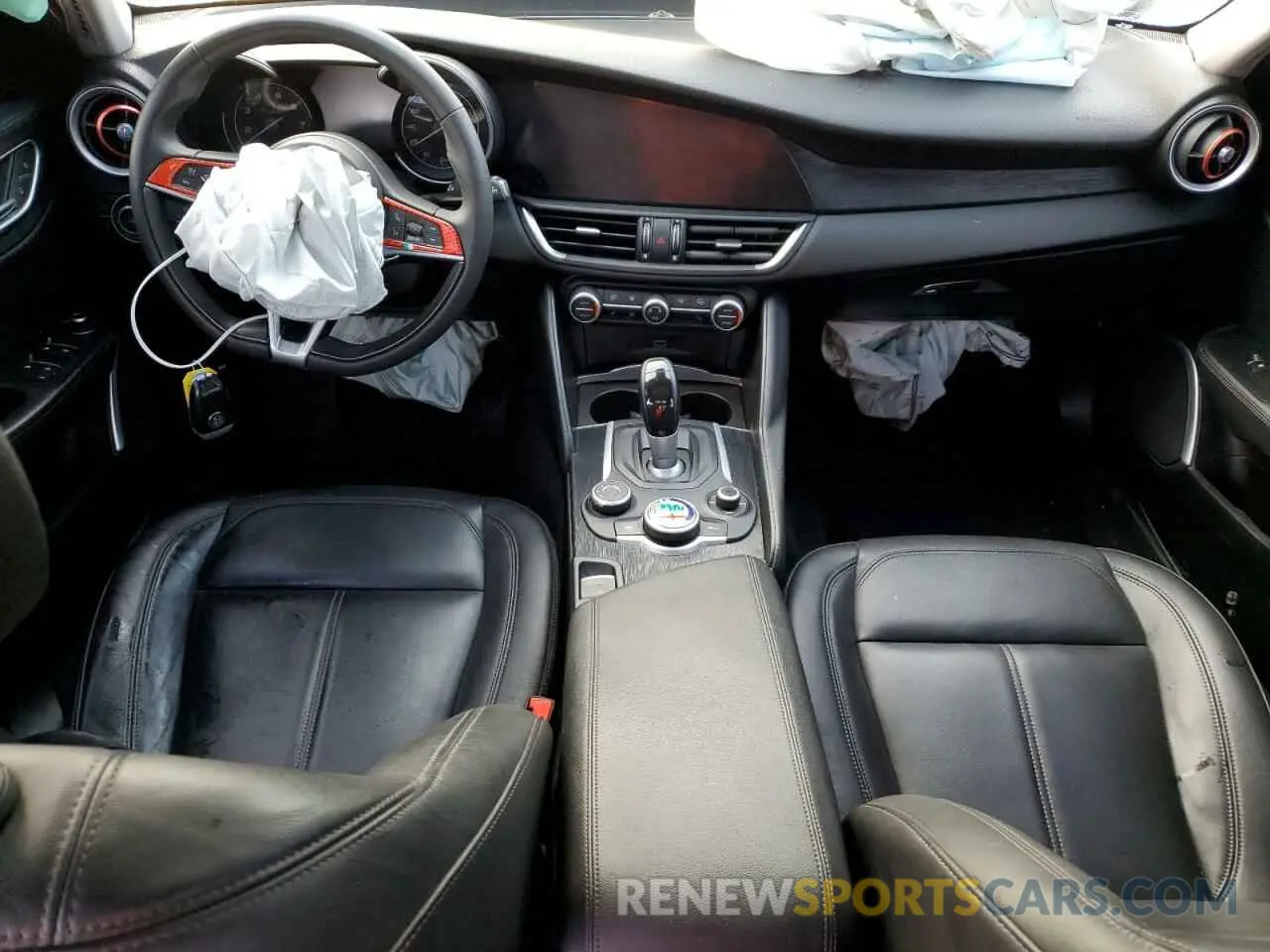 8 Photograph of a damaged car ZARFANAN5K7609194 ALFA ROMEO GIULIA 2019
