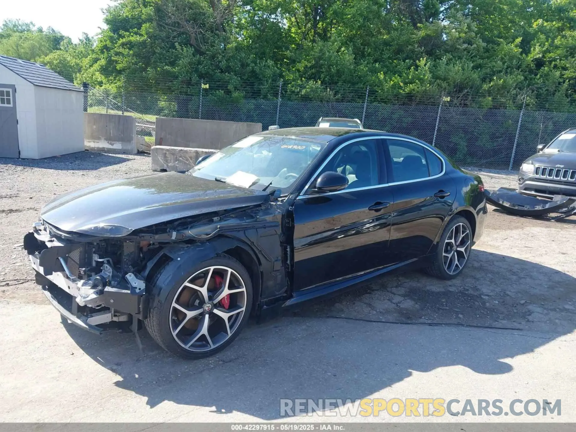 17 Photograph of a damaged car ZARFANAN6K7612900 ALFA ROMEO GIULIA 2019