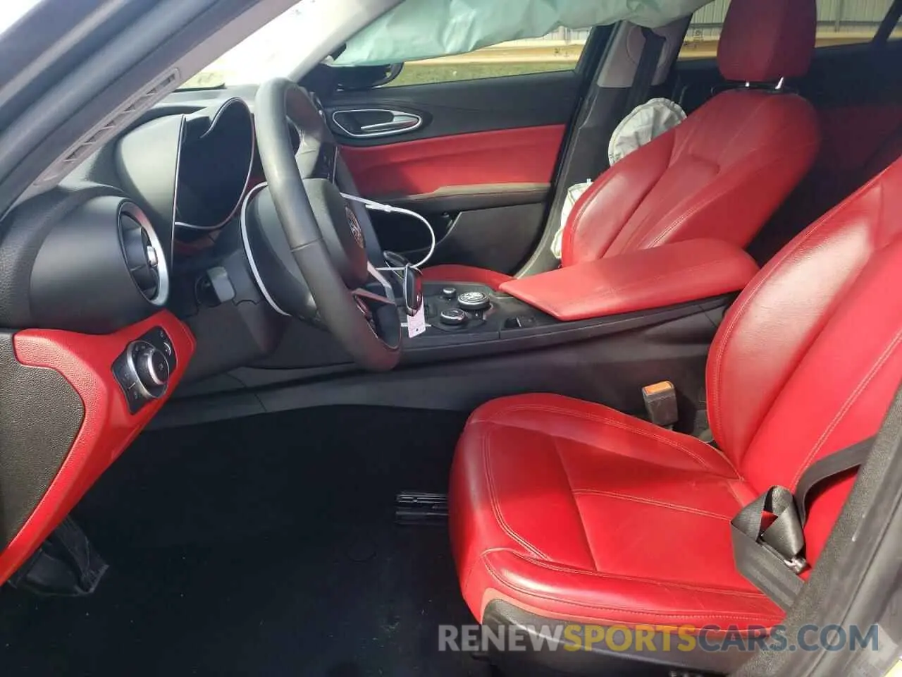 7 Photograph of a damaged car ZARFANAN8K7609190 ALFA ROMEO GIULIA 2019