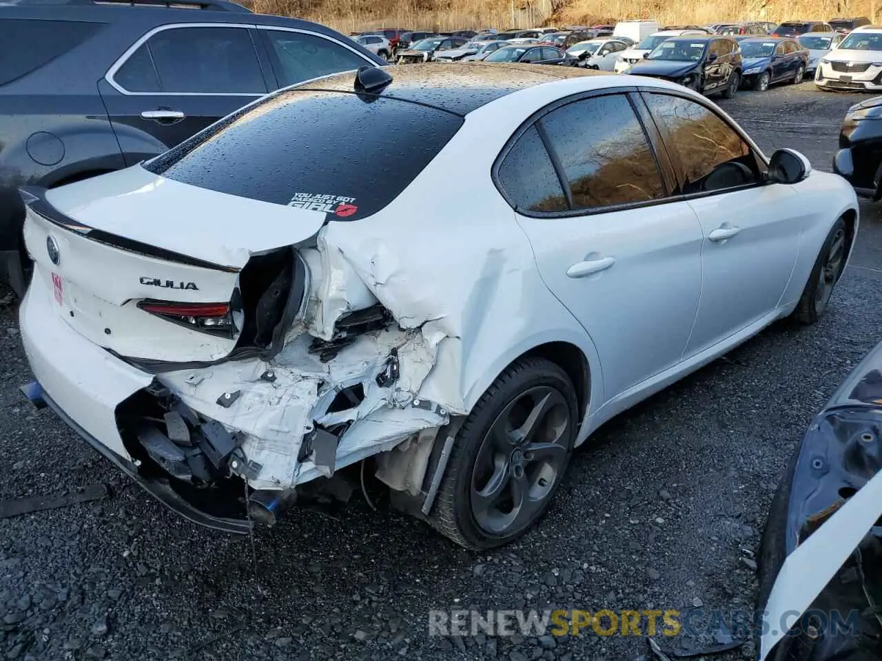3 Photograph of a damaged car ZARFANBN0K7608050 ALFA ROMEO GIULIA 2019