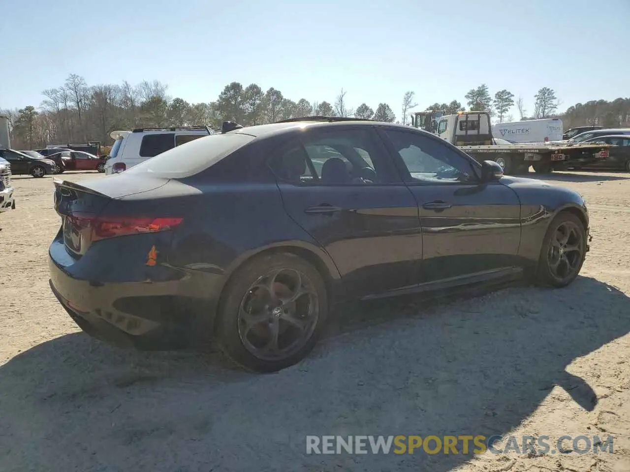3 Photograph of a damaged car ZARFANBN3K7608916 ALFA ROMEO GIULIA 2019