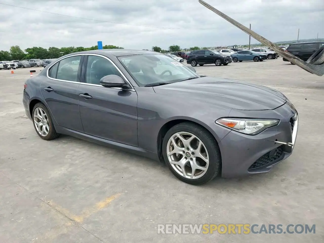 4 Photograph of a damaged car ZARFANBN4K7603417 ALFA ROMEO GIULIA 2019