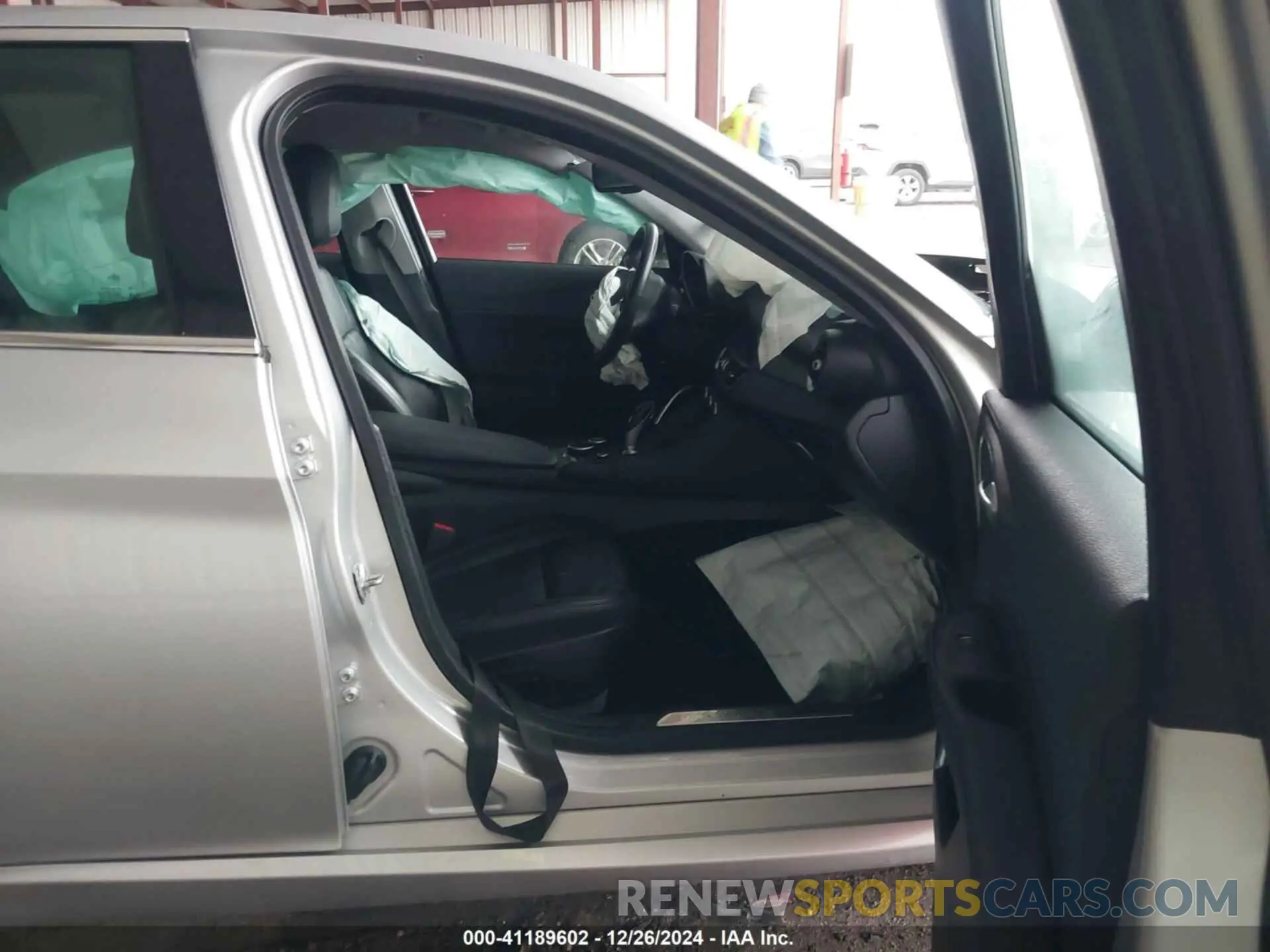 5 Photograph of a damaged car ZARFANBN4K7622131 ALFA ROMEO GIULIA 2019